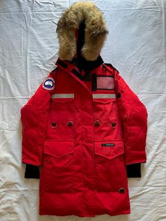 Canada goose resolute parka on sale womens