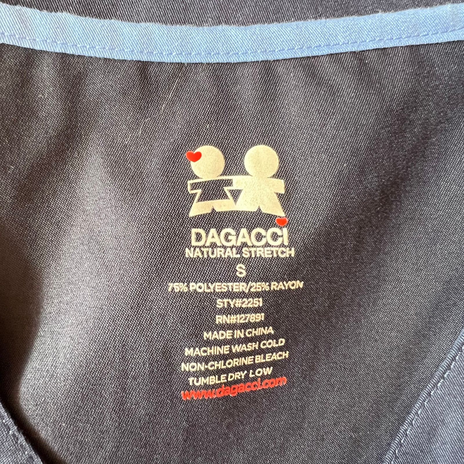 Other Dagacci Navy Blue V Neck 2 Pocket Scrubs Top, S Size S / US 4 / IT 40 - 3 Thumbnail