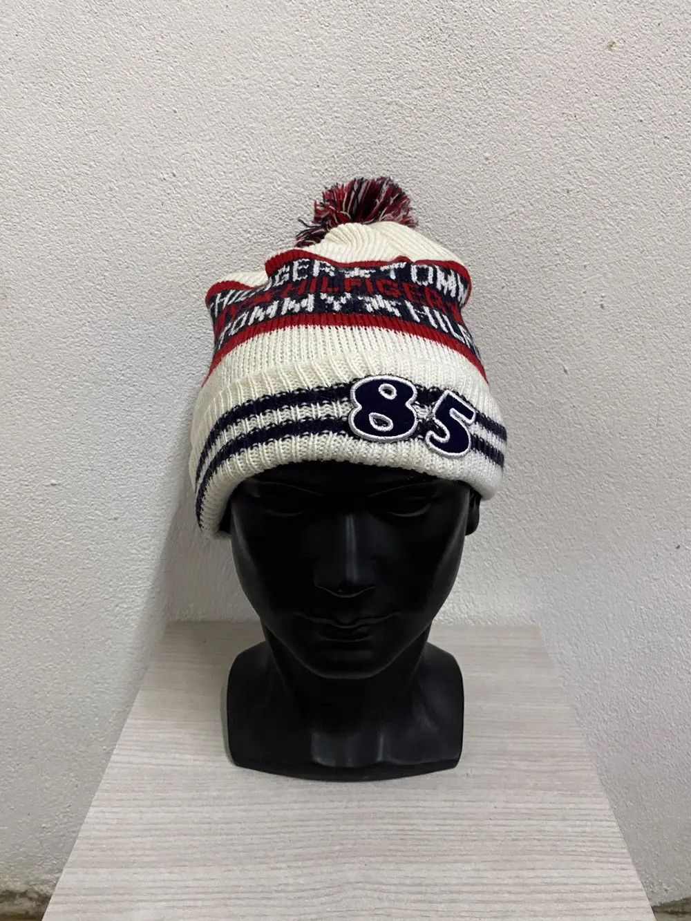 Tommy Hilfiger × Vintage Tommy Hilfiger Bobble Beanie Hat Size ONE SIZE - 3 Thumbnail