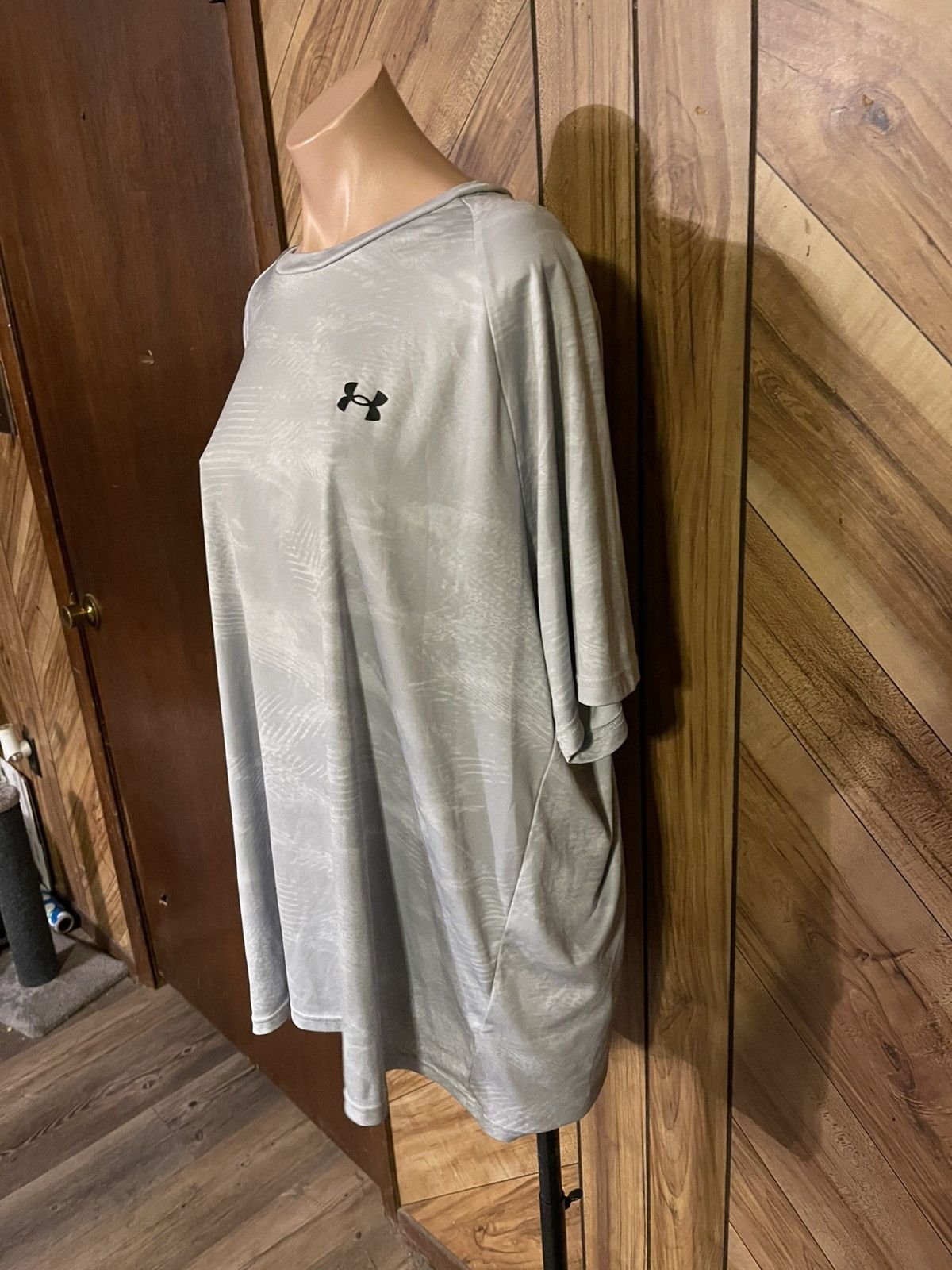 Under Armour Under Armour Men’s 2XL Loose Fit Marbled Gray Active Shirt Size US XXL / EU 58 / 5 - 4 Thumbnail