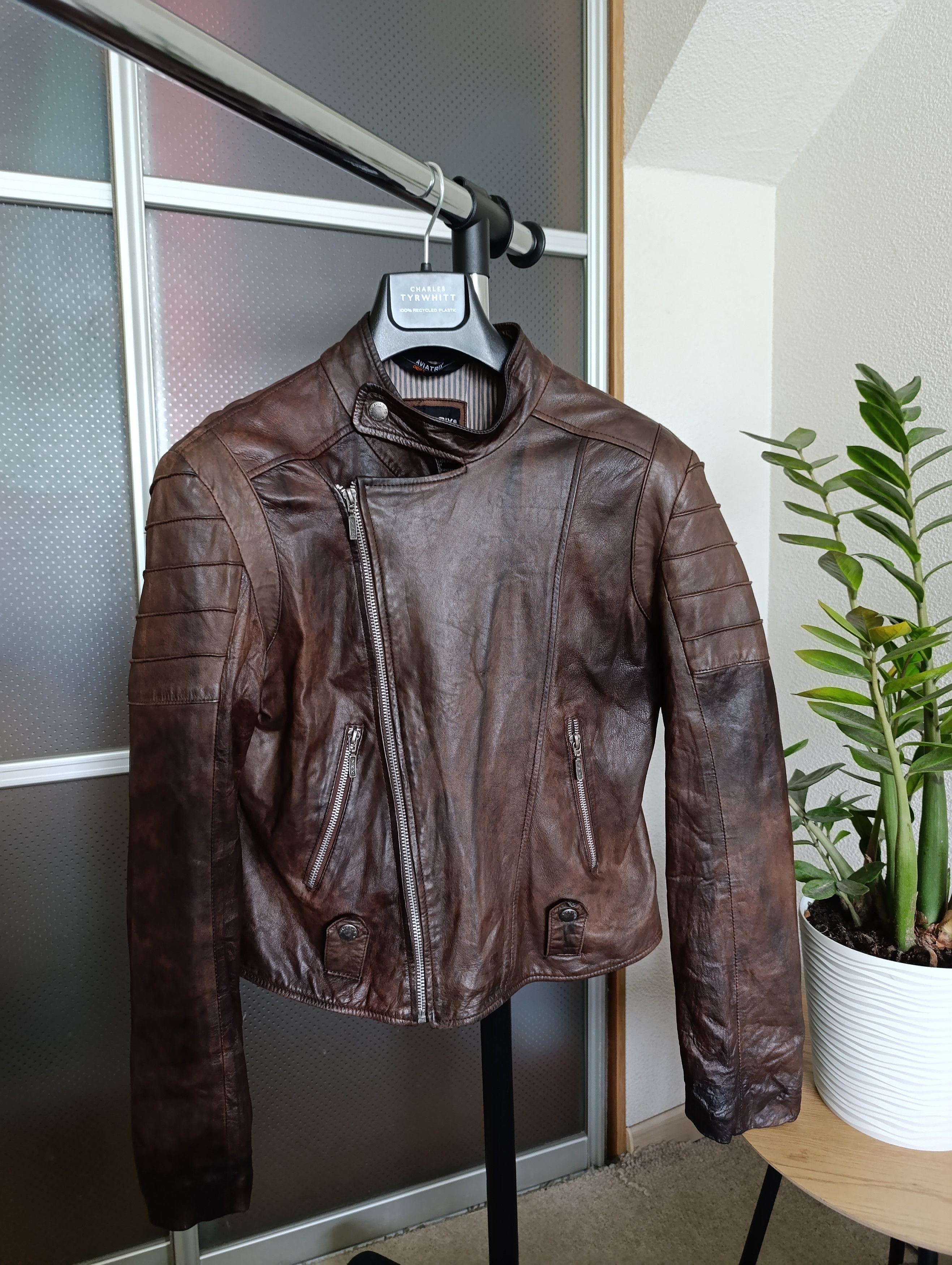 Vintage AVIATRIX WOMEN LEATHER BIKER JACKER Size XXL / US 16-18 / IT 52-54 - 8 Thumbnail