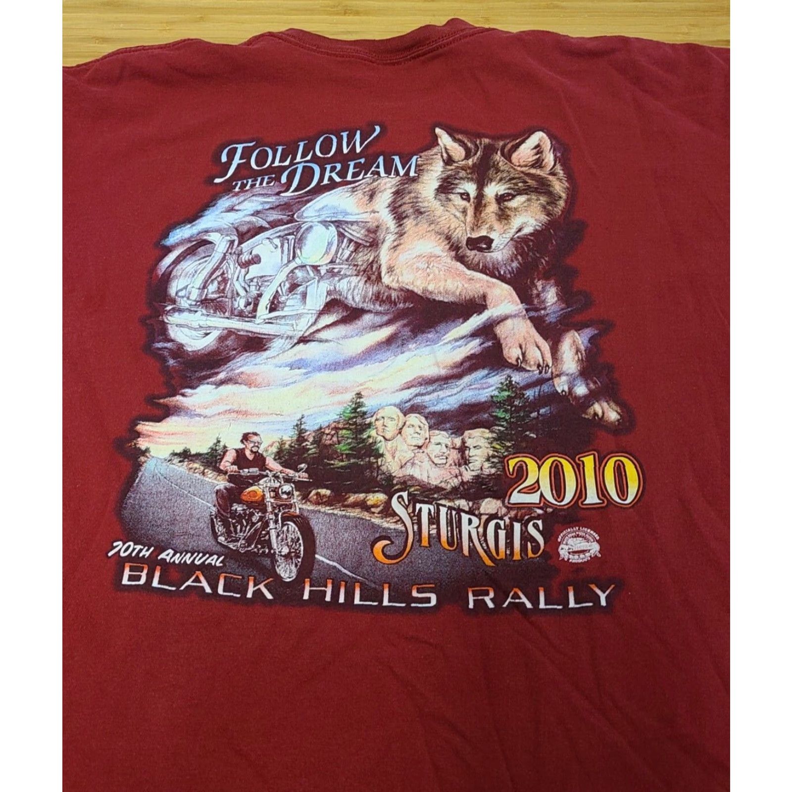 Gildan VINTAGE Sturgis 2010 Black Hills Rally 70th Annual Men's Size XL T-shirt Size US XL / EU 56 / 4 - 6 Thumbnail