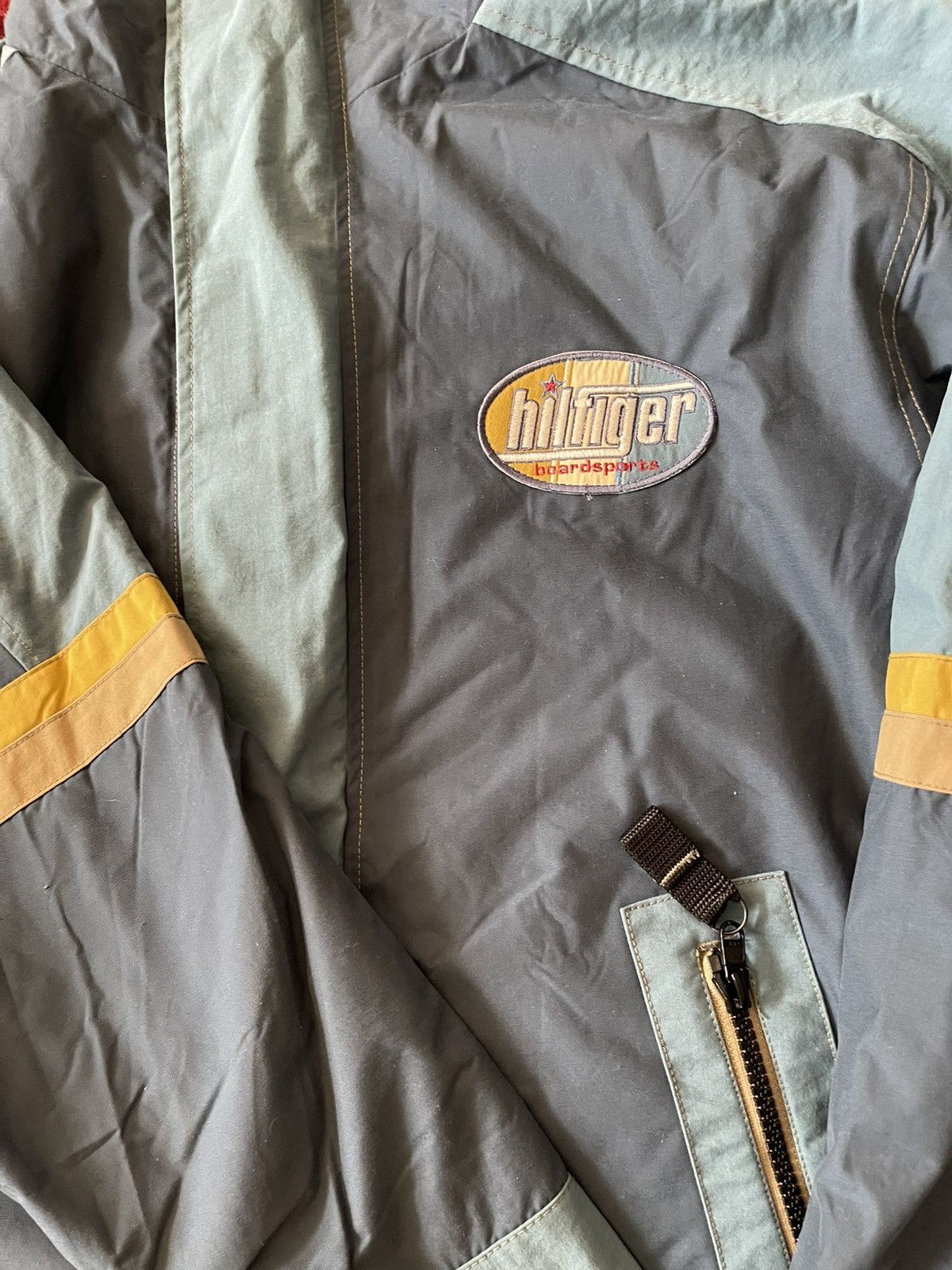 Tommy Hilfiger Vintage Tommy Hilfiger Boardsports Jacket Size US L / EU 52-54 / 3 - 3 Thumbnail
