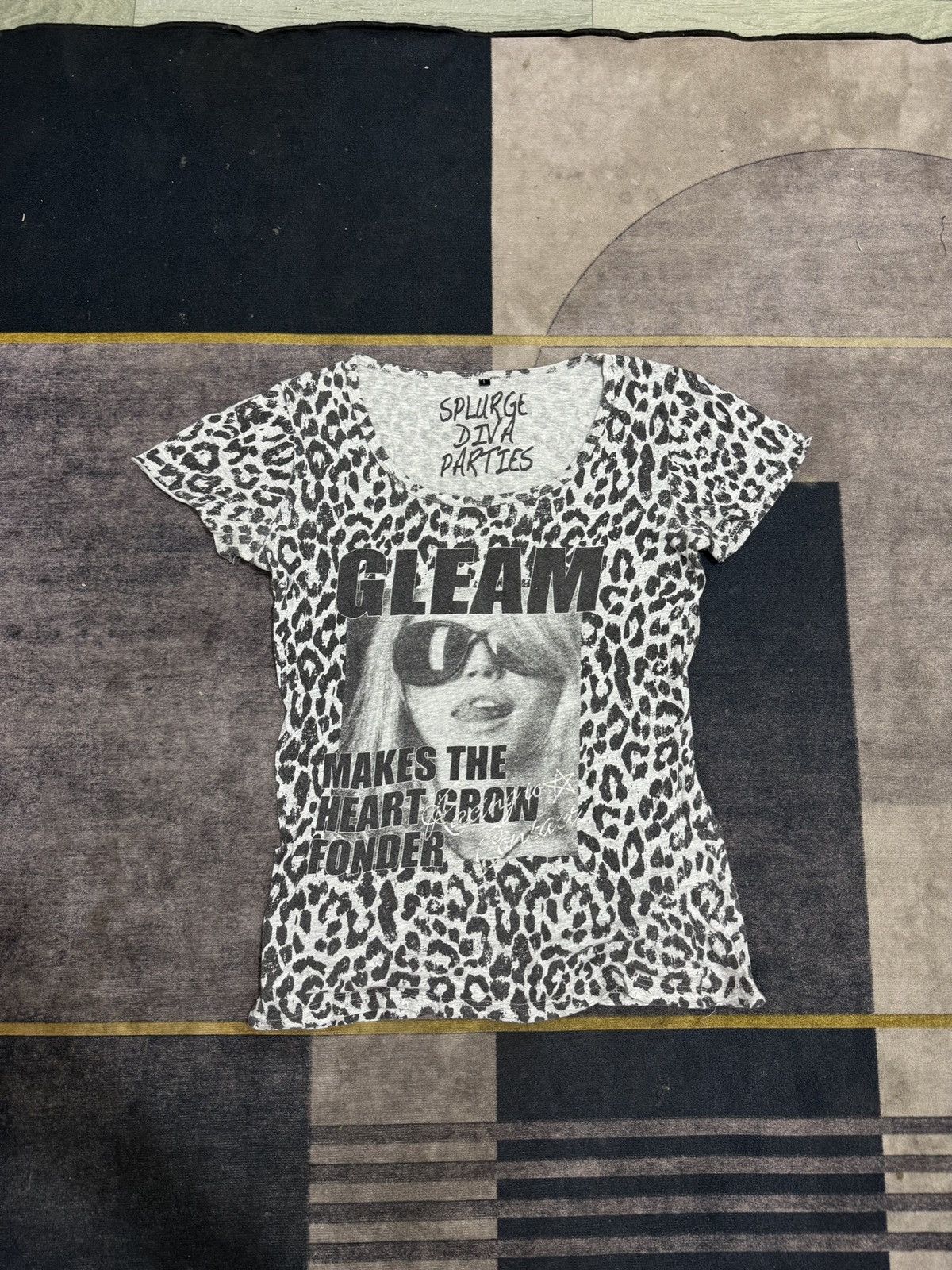 Other Y2K SPLURGE DIVE PARTIES HYSTERIC STYLE TSHIRT Size M / US 6-8 / IT 42-44 - 1 Thumbnail