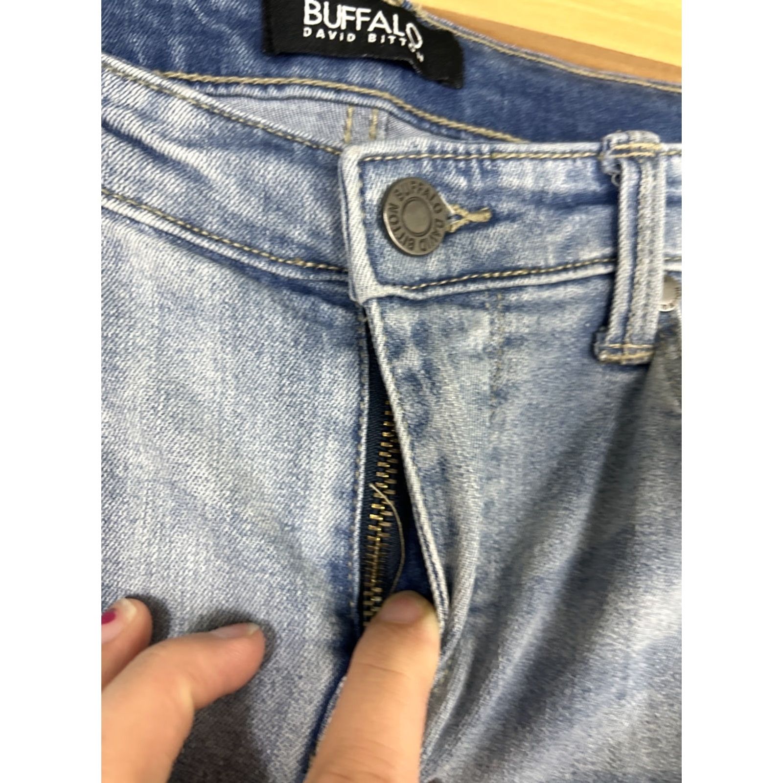 Buffalo David Bitton Buffalo Jeans Women Slim Skinny 6 28x27 Light Wash Blue Denim Cotton Blend Zip Rip and Repair 90s Classic Girls? Size 28" / US 6 / IT 42 - 6 Thumbnail