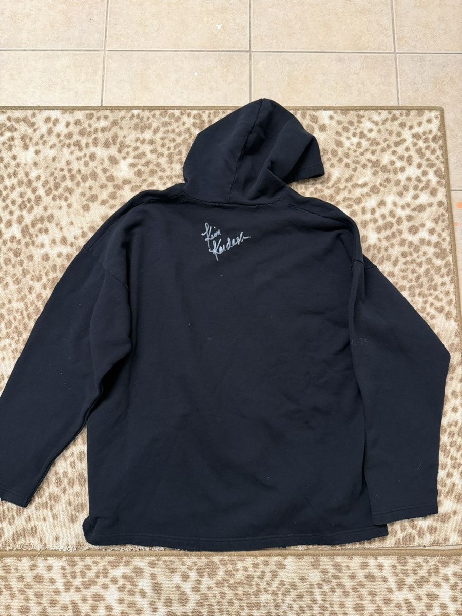 Balenciaga Balenciaga Kim Kardashian Hoodie Size US M / EU 48-50 / 2 - 13 Thumbnail