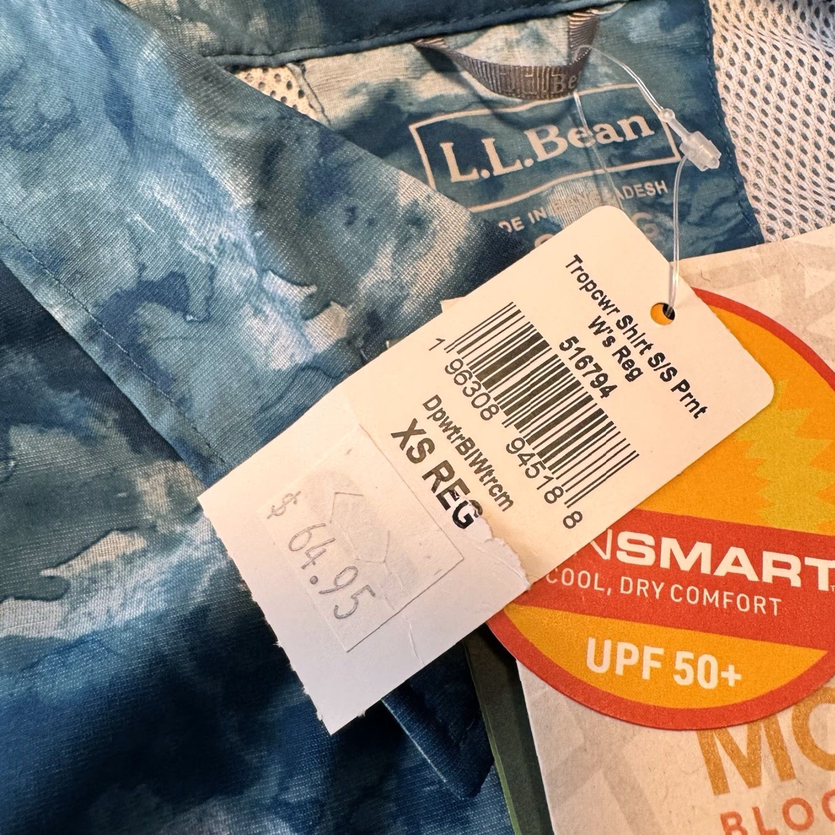 Vintage LL Bean Womens XS Tropicwear Short Sleeve Blue Ocean Dye Button Down Shirt New Size XS / US 0-2 / IT 36-38 - 3 Thumbnail