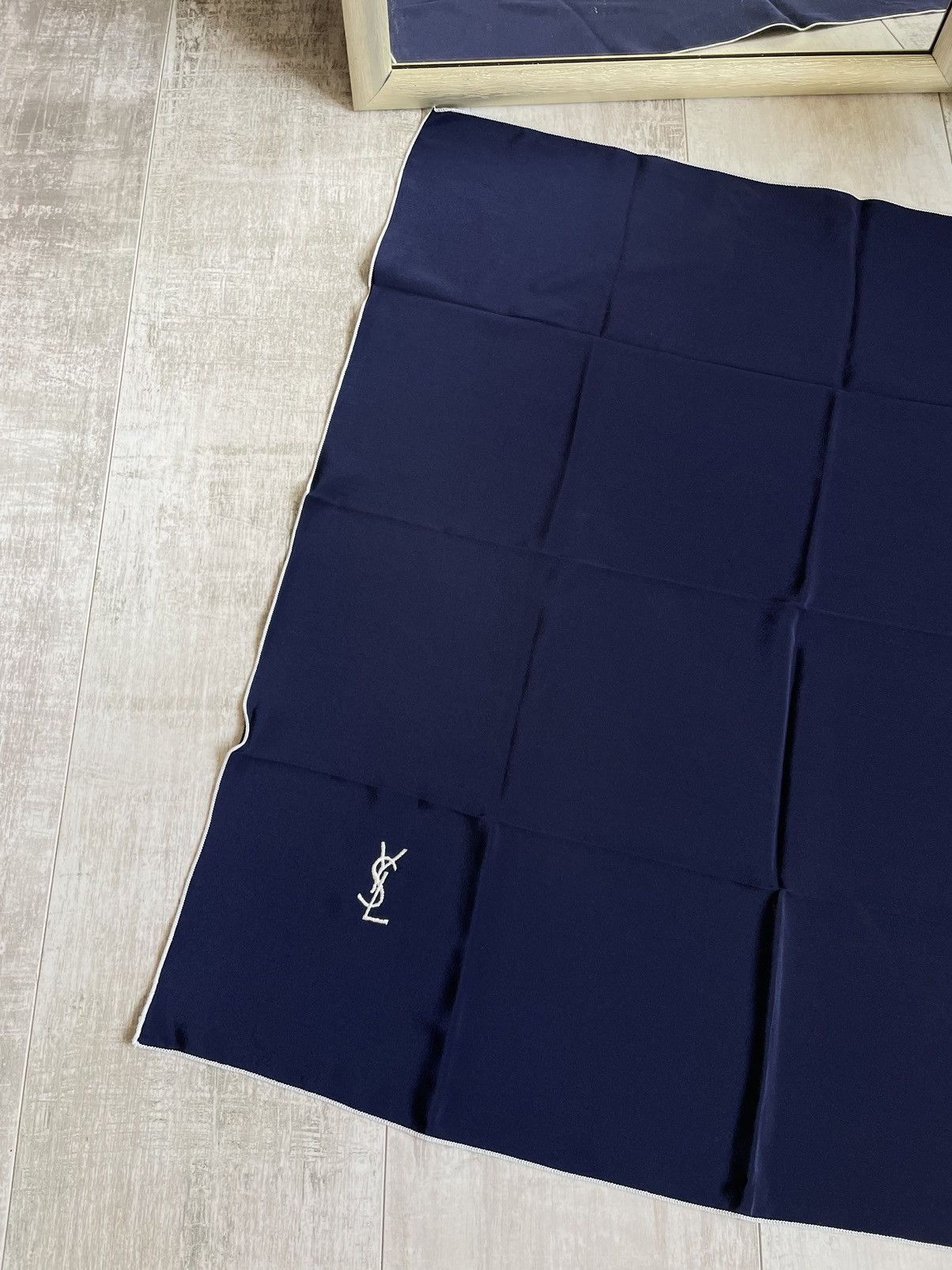 Vintage × Yves Saint Laurent YSL 80’s Yves Saint Laurent Vintage Silk Scarf VERY RARE Size ONE SIZE - 2 Thumbnail