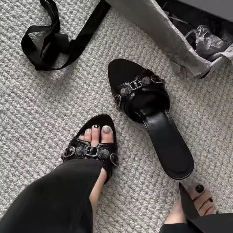 Other Vintage Retro Style Black Trendy Heel Sandals Size US 7 / IT 37 - 3 Thumbnail