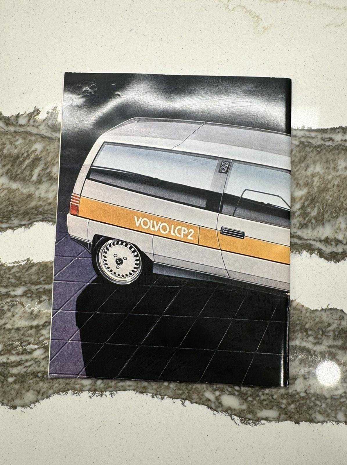 Designer VIA VOLVO Winter 1984 dealer brochure North America magazine Size ONE SIZE - 4 Thumbnail
