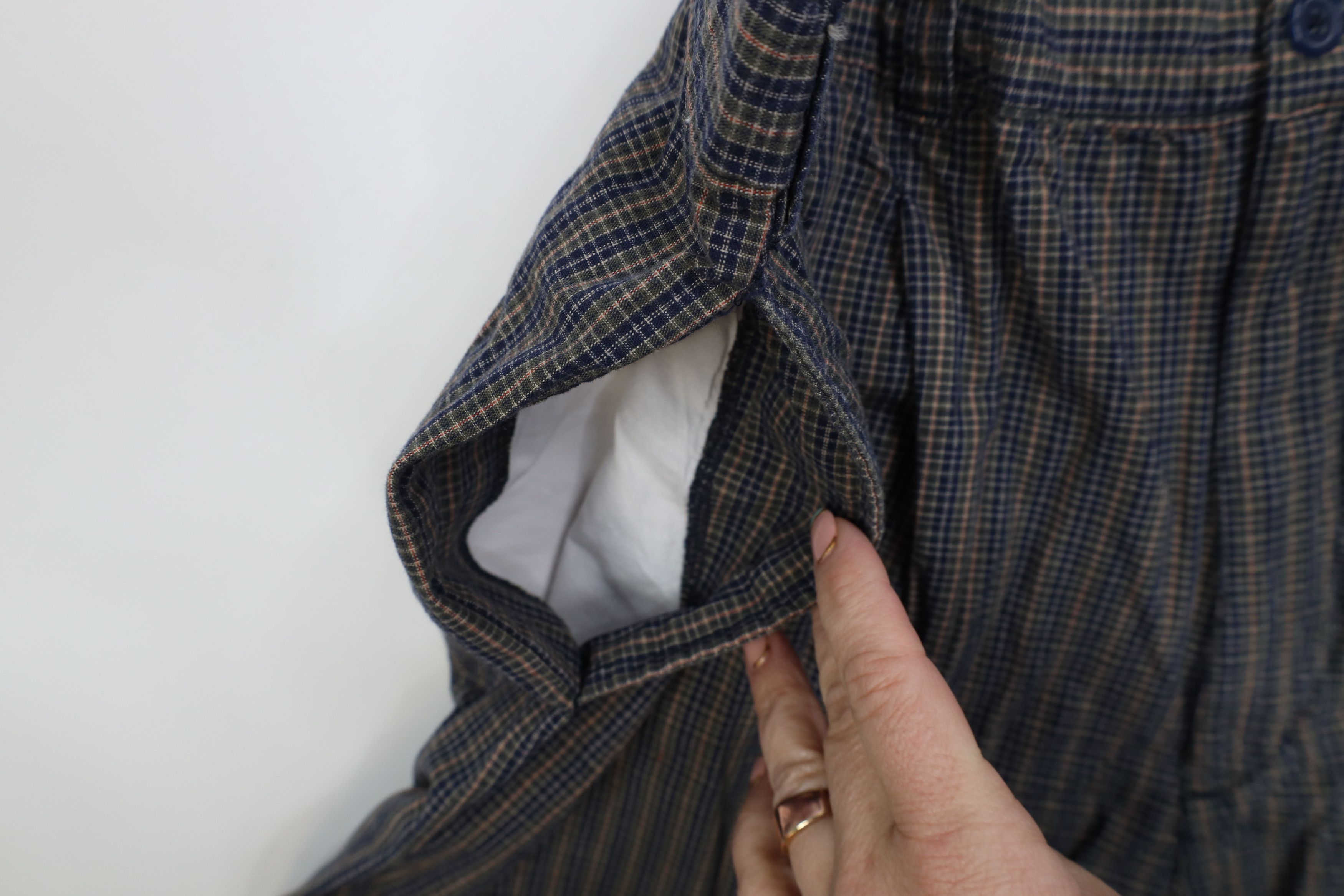 Vintage Vintage 90s Streetwear Chino Golf Shorts Plaid Cotton Size US 38 / EU 54 - 7 Thumbnail