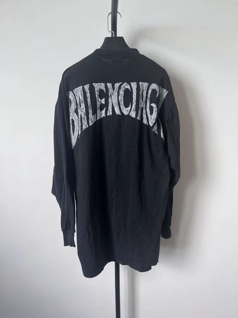 Balenciaga Balenciaga Letter printed round neck long sleeve T-shirt Size US S / EU 44-46 / 1 - 1 Thumbnail