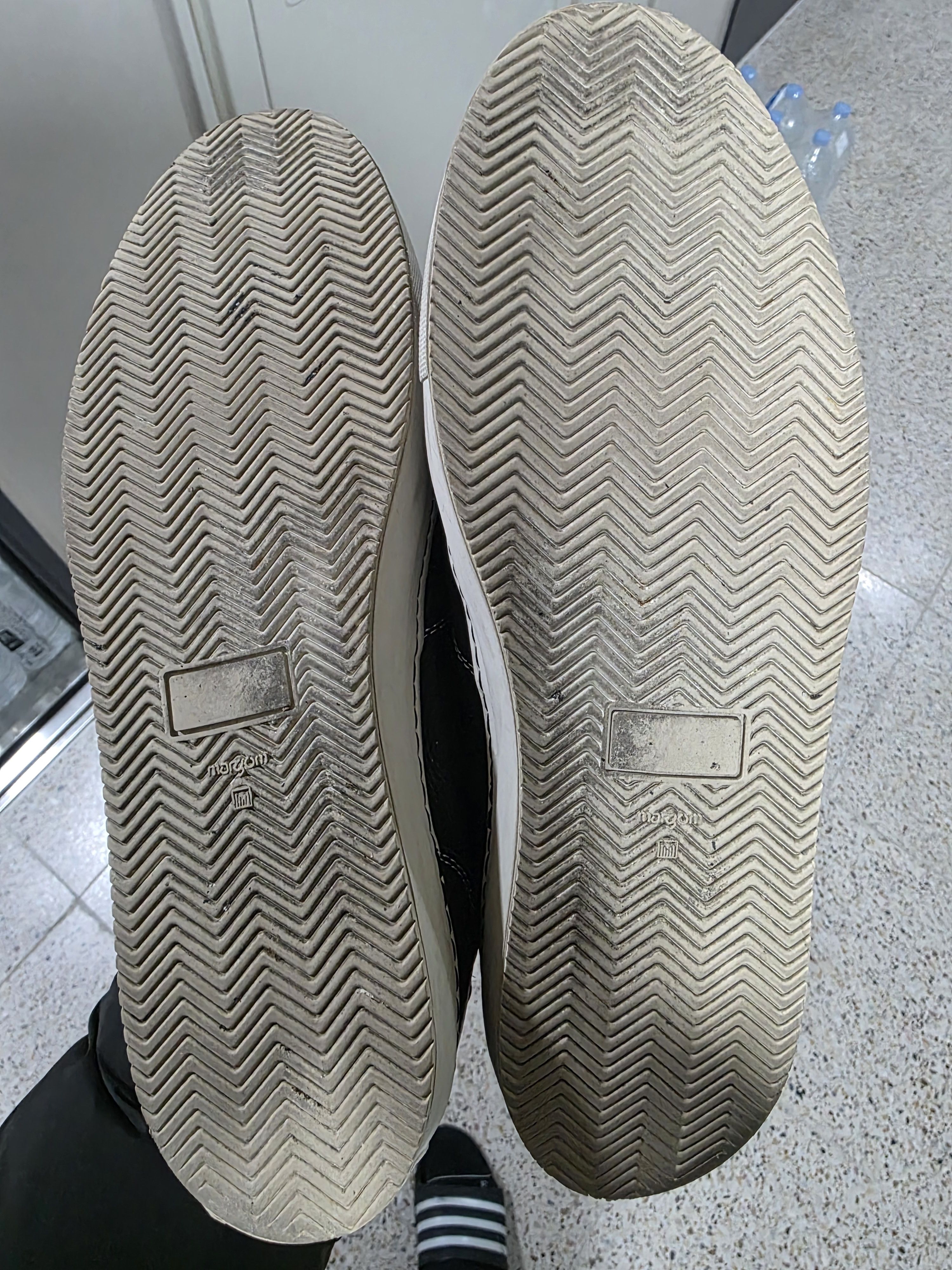 Common Projects common project 5174 7547 sneakers size eu44(free yellow one) Size US 11 / EU 44 - 3 Thumbnail