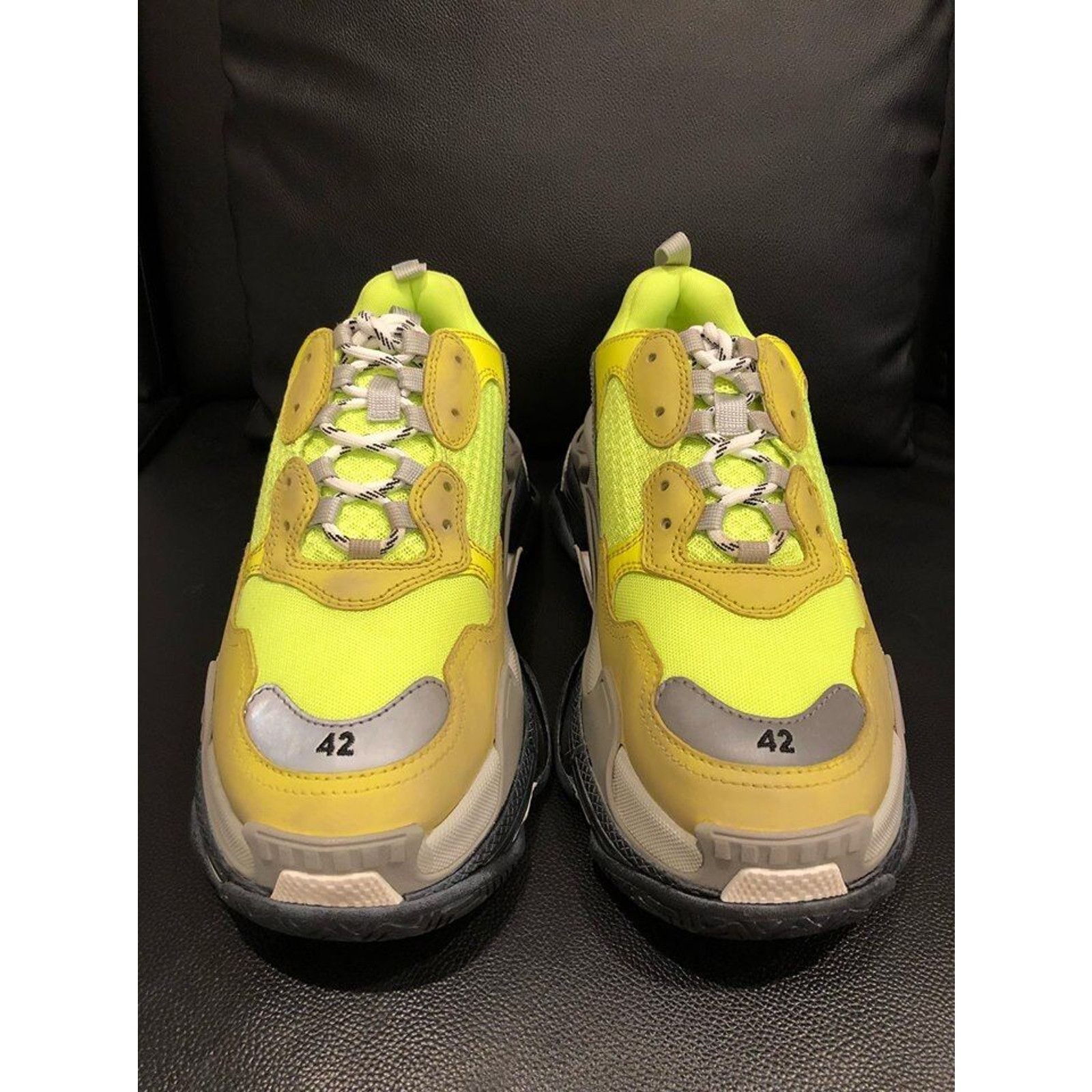 Balenciaga Balenciaga Triple S Sneaker Neon Yellow Grey Speed Size US 9 / EU 42 - 9 Thumbnail