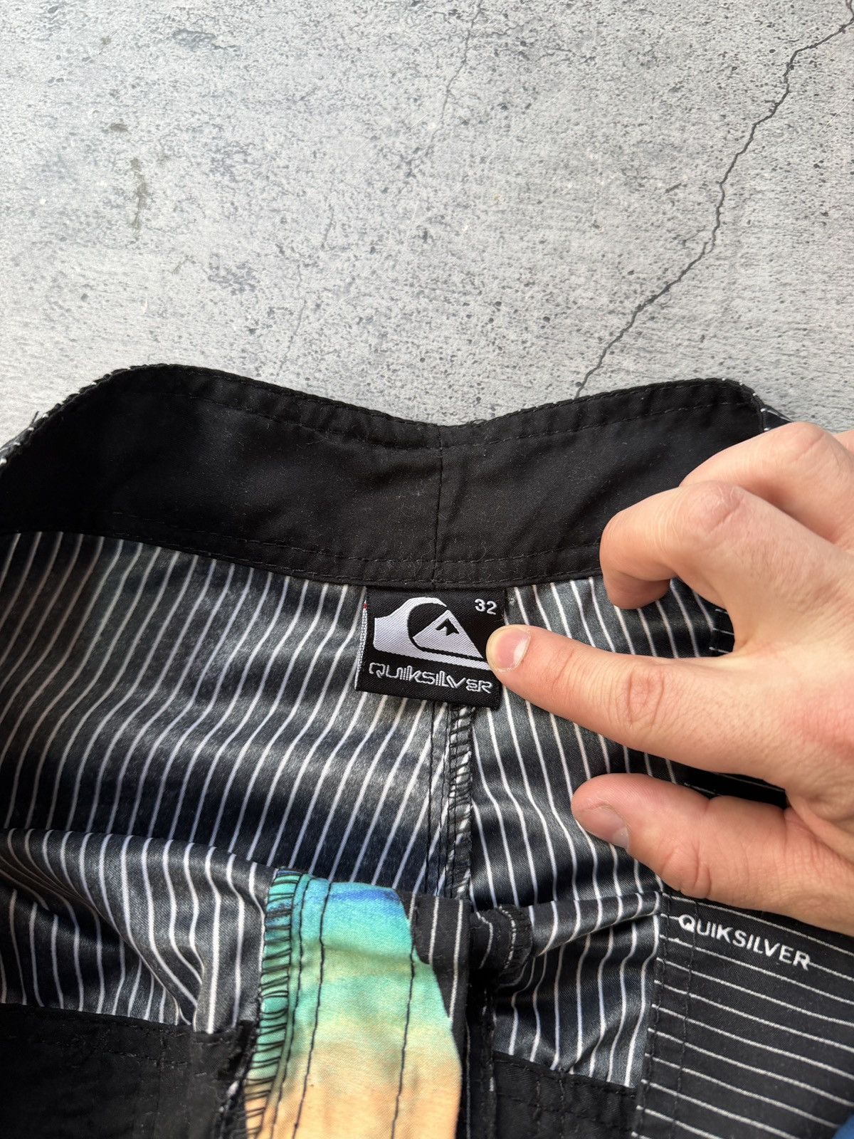 Quiksilver Vintage Quicksilver shorts big logo size М (32) Size US 32 / EU 48 - 6 Thumbnail