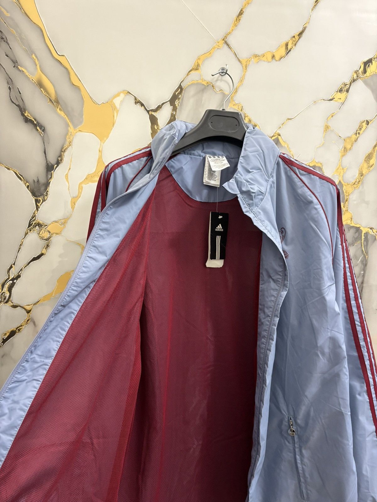 Adidas Windbreaker jacket champions league final 2009 NEW size L Size US L / EU 52-54 / 3 - 10 Thumbnail