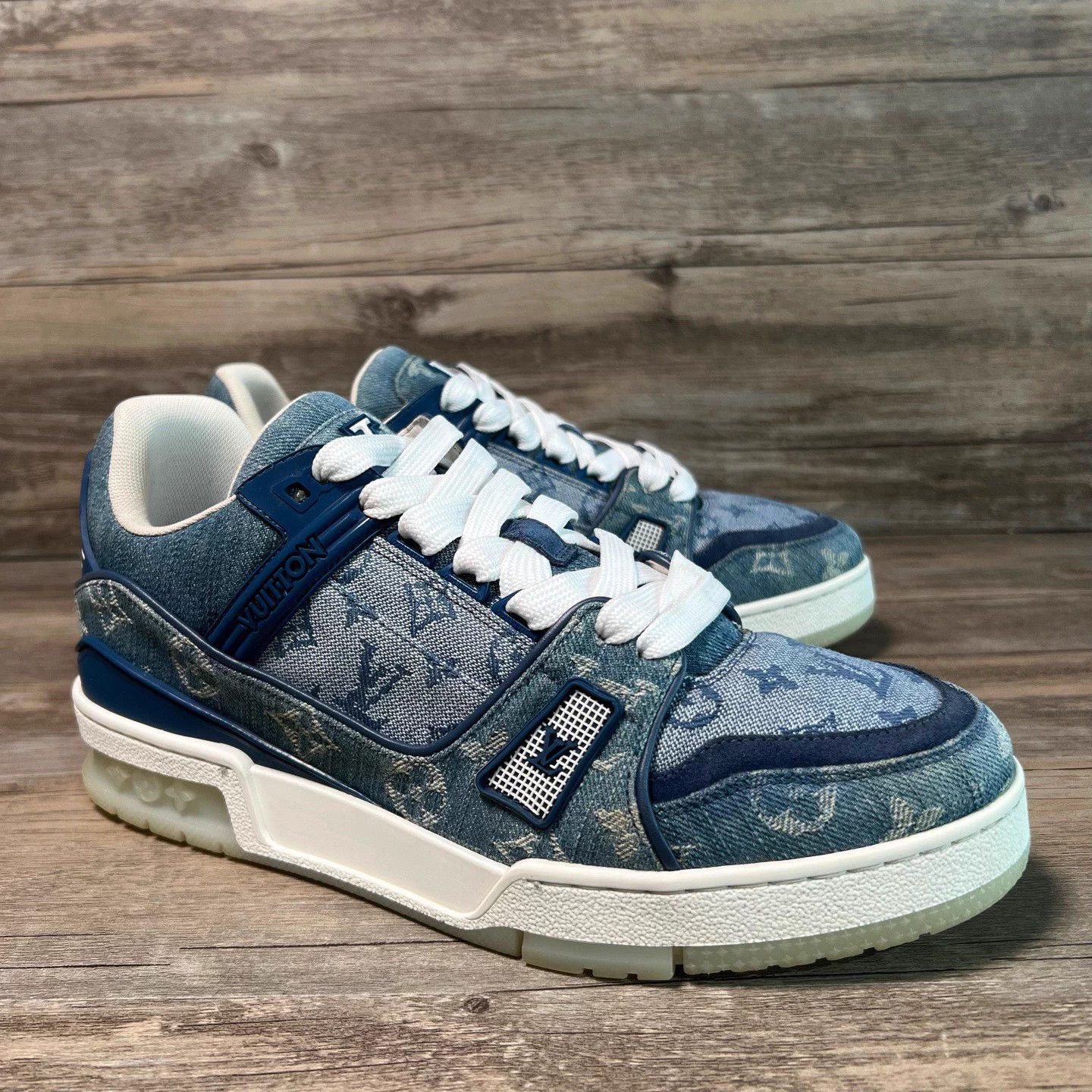Louis Vuitton LV trainer Louis VUITTON low top sneakers Size US 7.5 / EU 40-41 - 5 Thumbnail