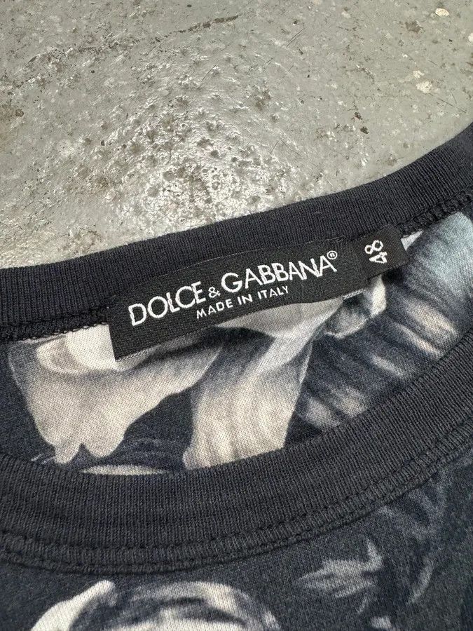 Dolce & Gabbana × Vintage Dolce & Gabbana Flowers Print Grey Tee Size US S / EU 44-46 / 1 - 7 Thumbnail