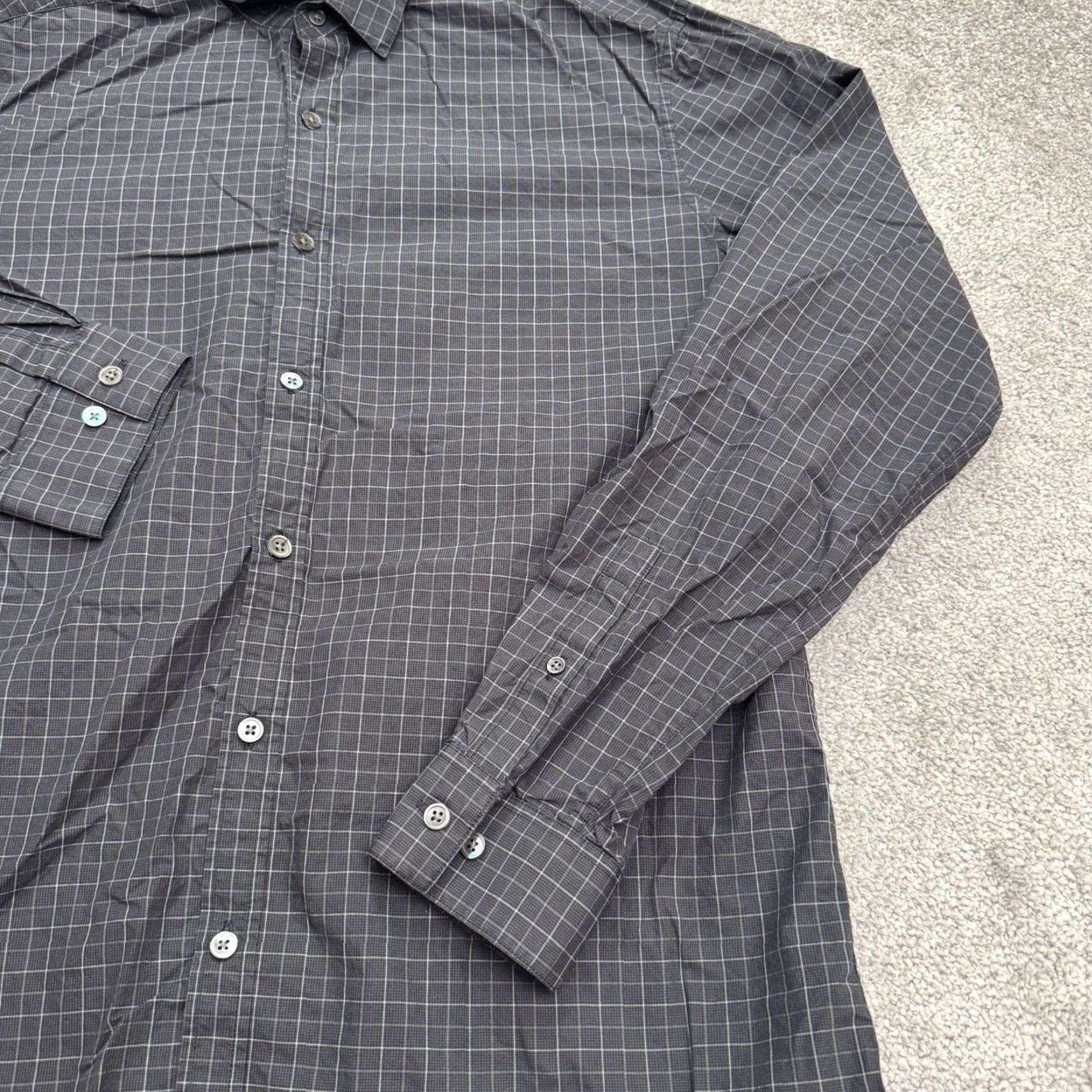 Theory Theory Button-Up Shirt Mens Large Plaid Gray Cotton Long Sleeve Casual Workwear 2000s Mens Size US L / EU 52-54 / 3 - 3 Thumbnail