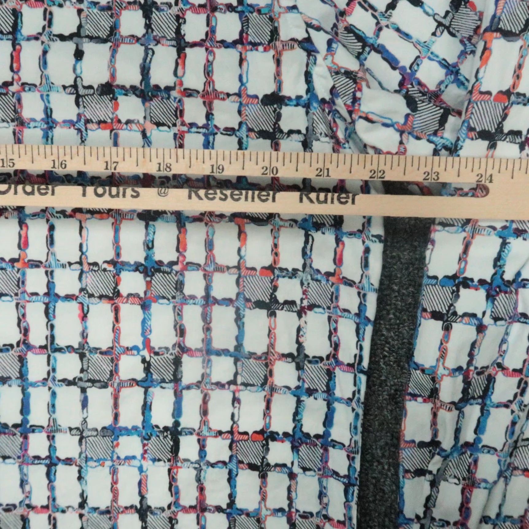 Robert Graham Robert Graham Shirt Mens Large White Abstract Check Classic Fit Long Sleeve Button-Up Size US L / EU 52-54 / 3 - 6 Thumbnail