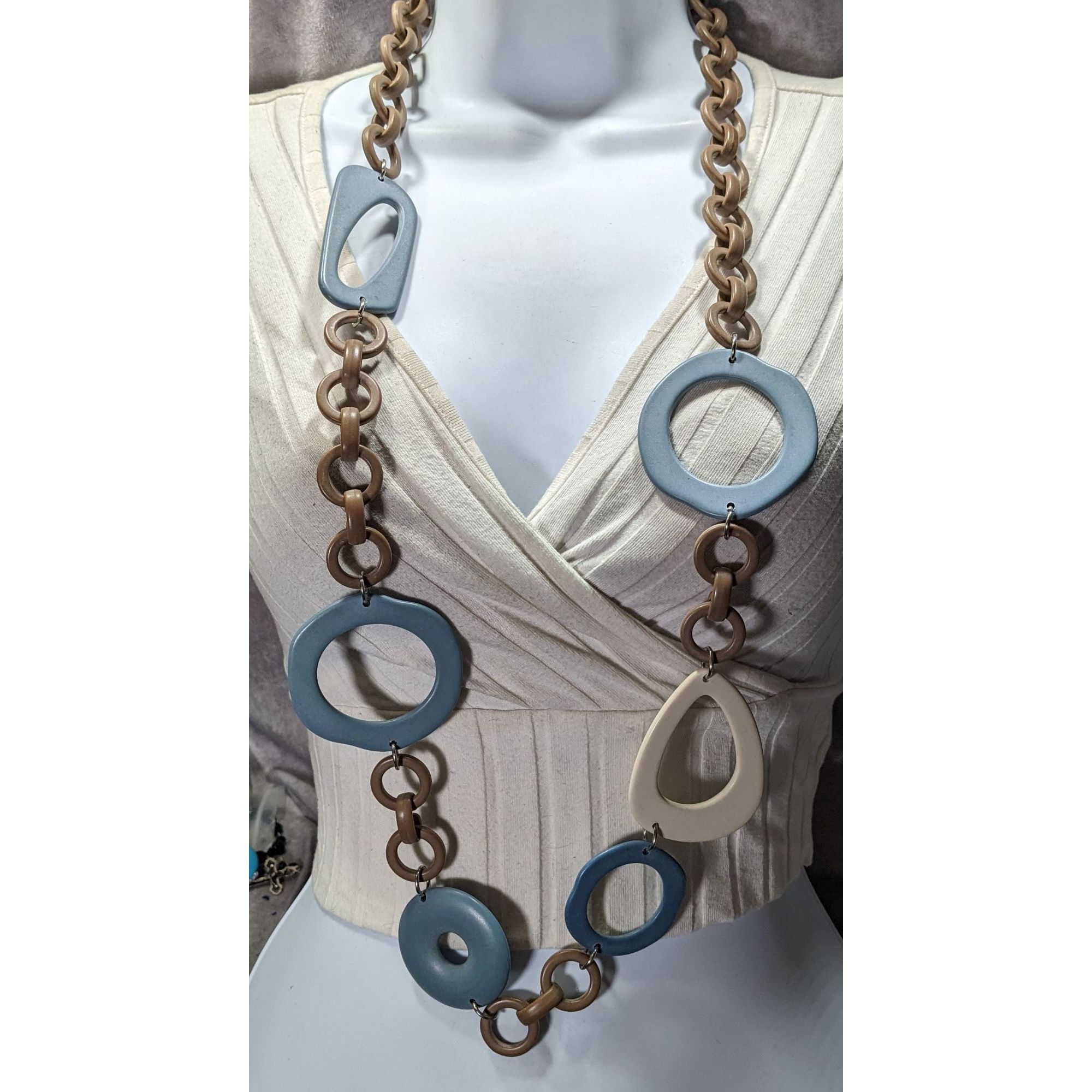Other Retro Chunky Link Necklace With Large Blue & Beige Resin Geo Size ONE SIZE - 2 Thumbnail