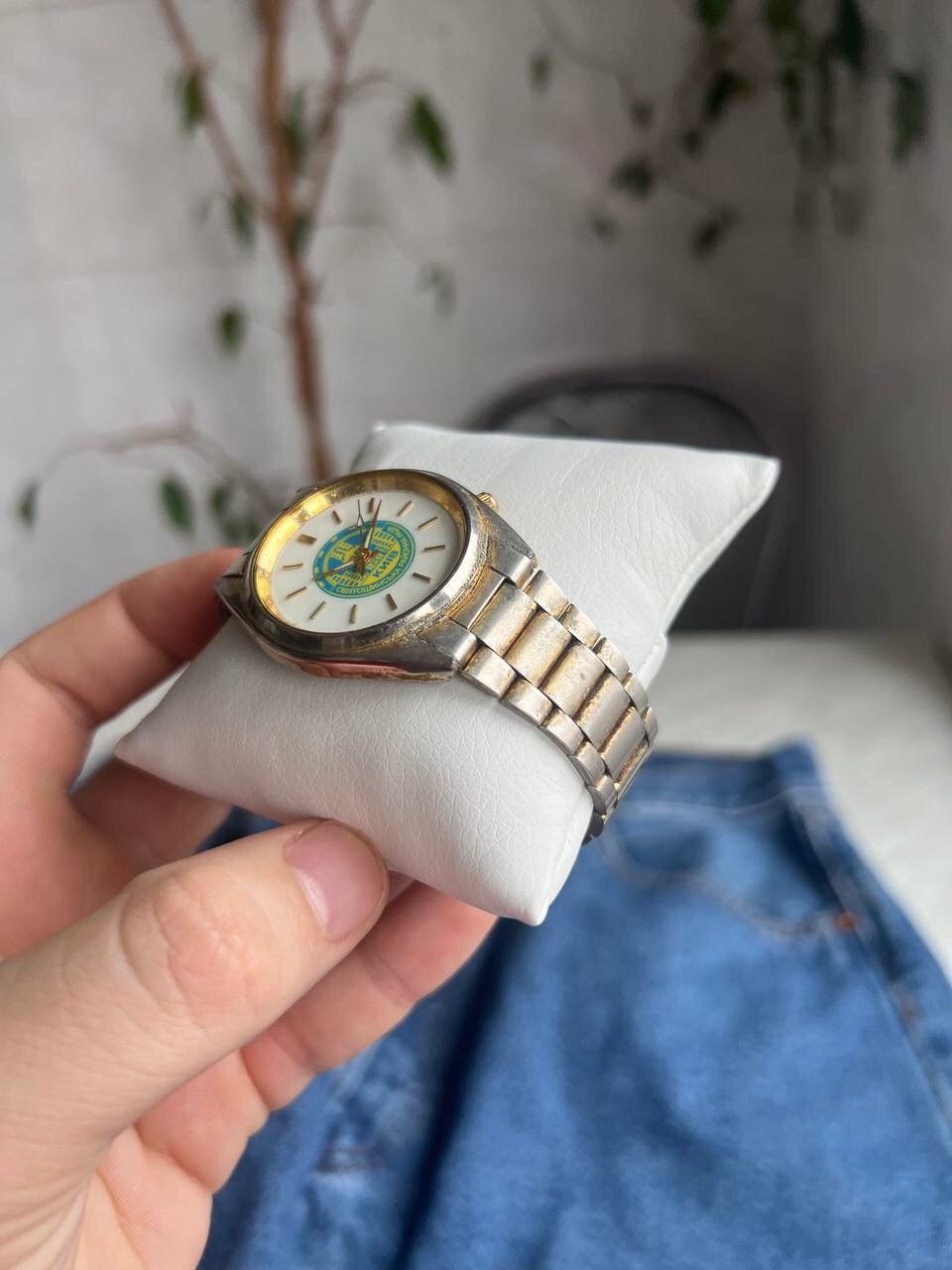 Japanese Brand × Vintage Vintage Capital Ukraine Kiev Japanese style futuristic Watch Size ONE SIZE - 5 Thumbnail