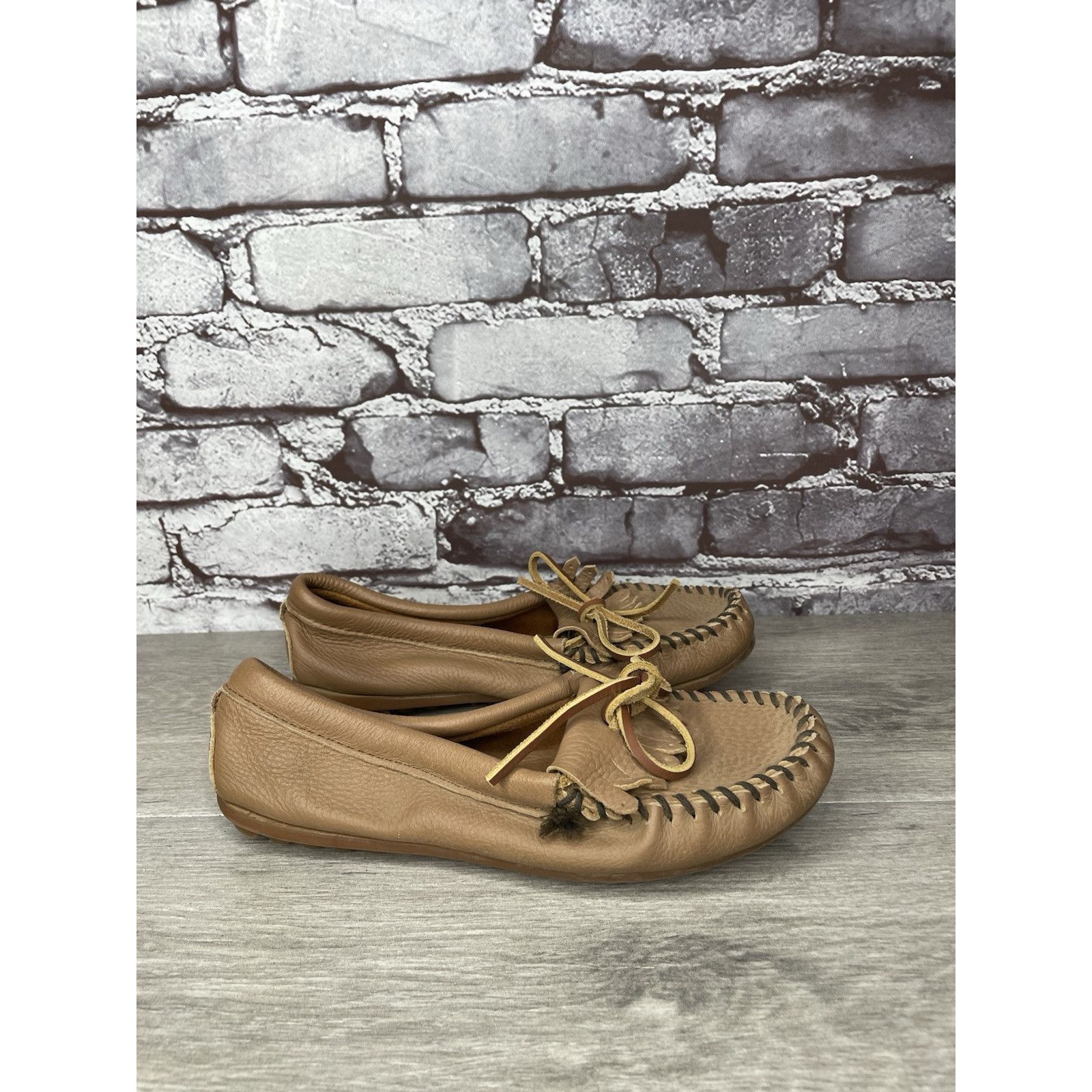 Minnetonka Minnetonka Moccasins Brown Leather Driving Moccasin Loafers Size US 6 / IT 36 - 2 Thumbnail