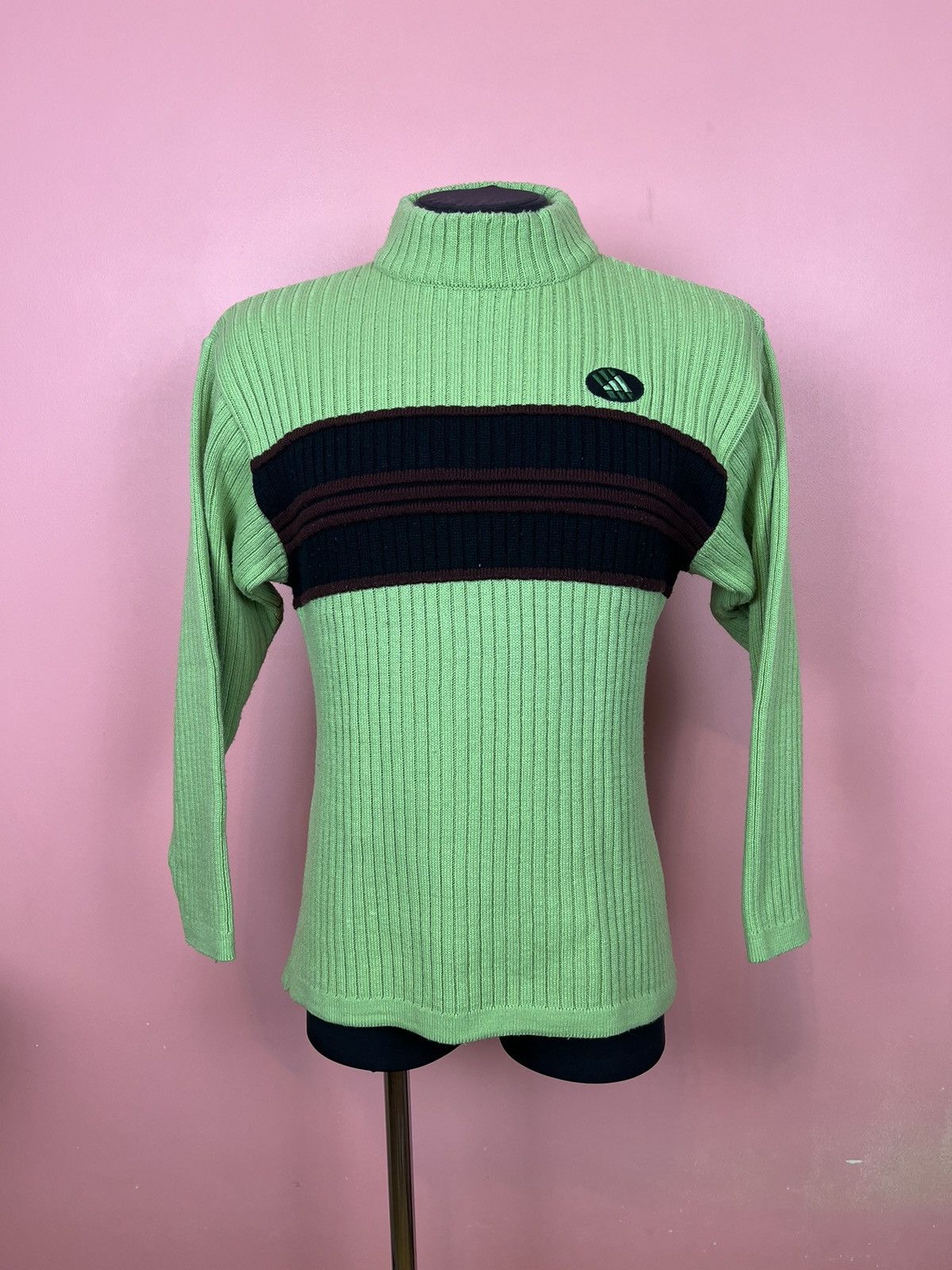 Vintage Adidas hi neck vintage knight wear sweater streetwear Size US M / EU 48-50 / 2 - 1 Thumbnail