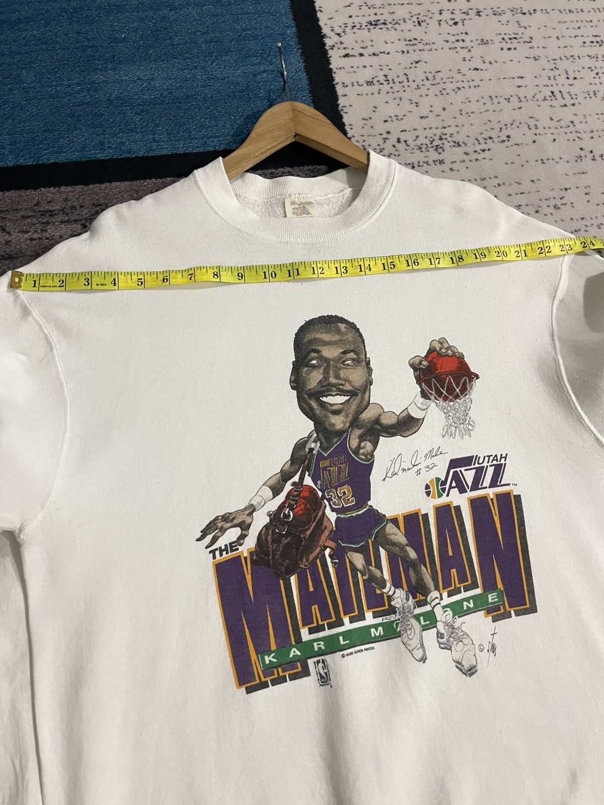 NBA Vintage NBA Utah Jazz Karl Malone The mailman Salem Tshirt Size US XL / EU 56 / 4 - 14 Thumbnail