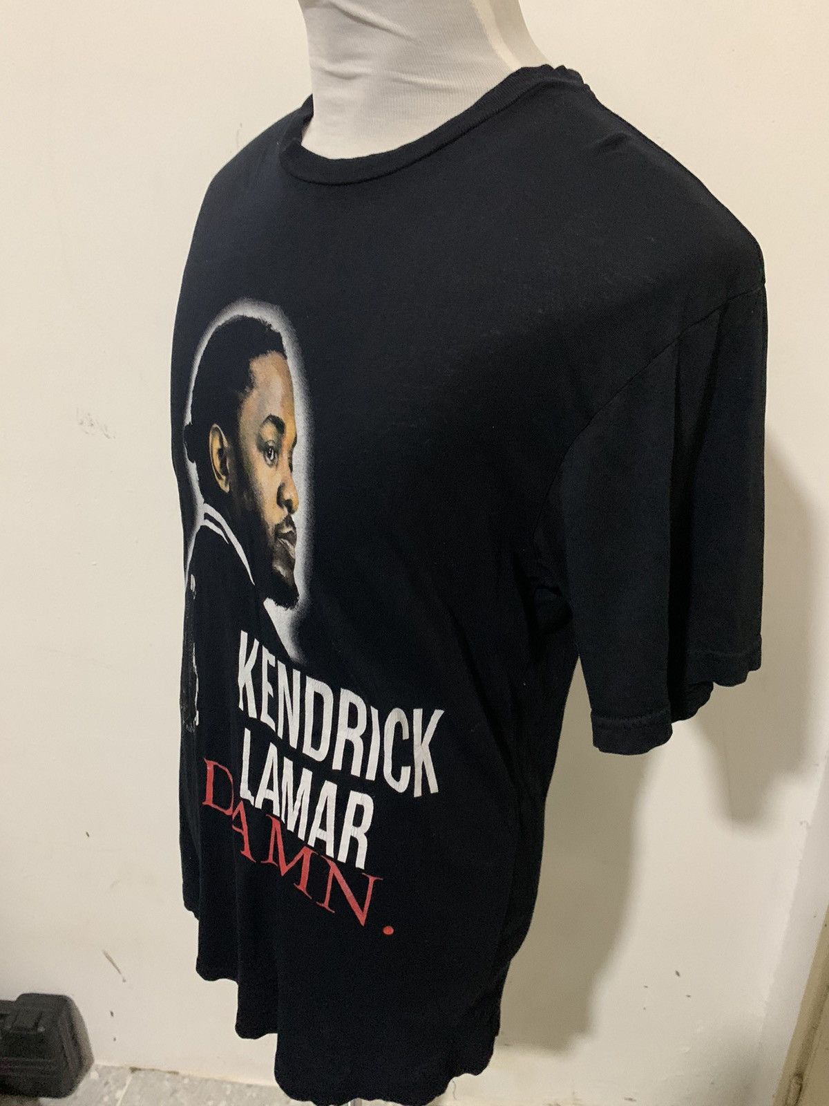Rap Tees Kendrick Lamar tour 2017 Rap Tees Size US M / EU 48-50 / 2 - 6 Thumbnail