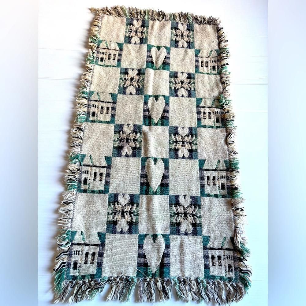 Designer Vintage Woven Tapestry table runner Size ONE SIZE - 1 Thumbnail