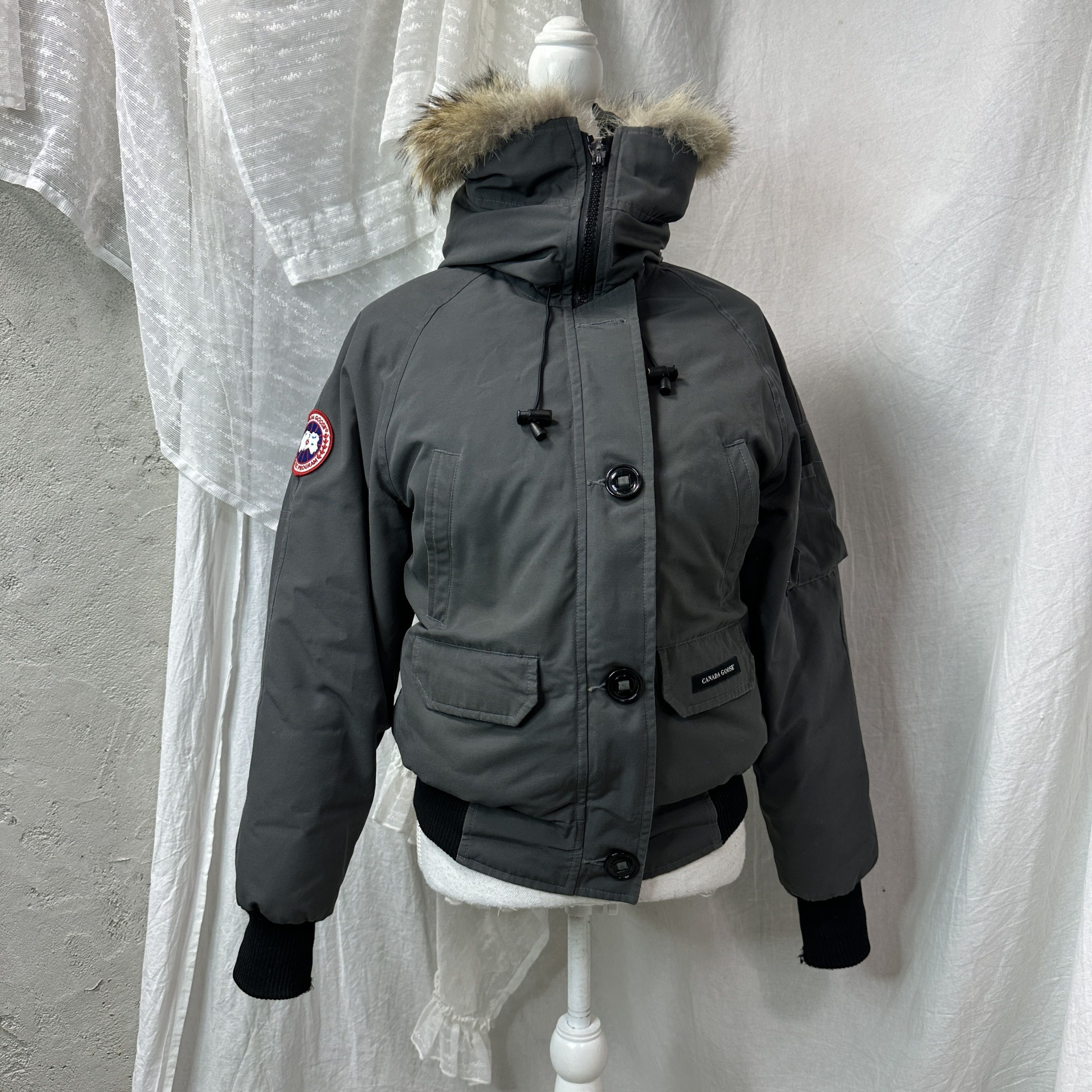 Canada Goose Vintage Outdoor Canada Goose Chillwack Jacket Y2K Size US S / EU 44-46 / 1 - 13 Thumbnail