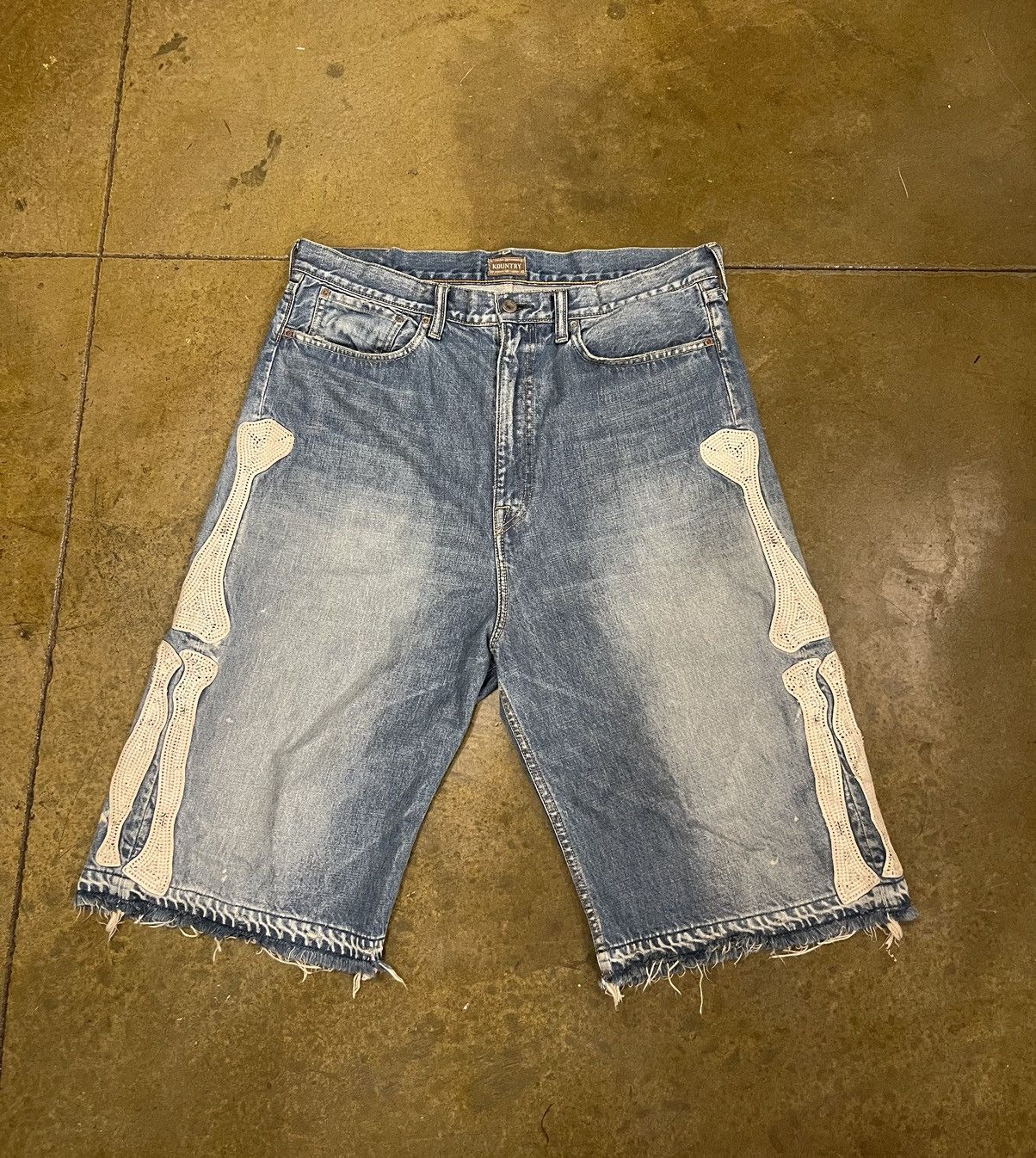 Kapital Kapital Black Denim 5P Short Pants （ Bone Embroidery 