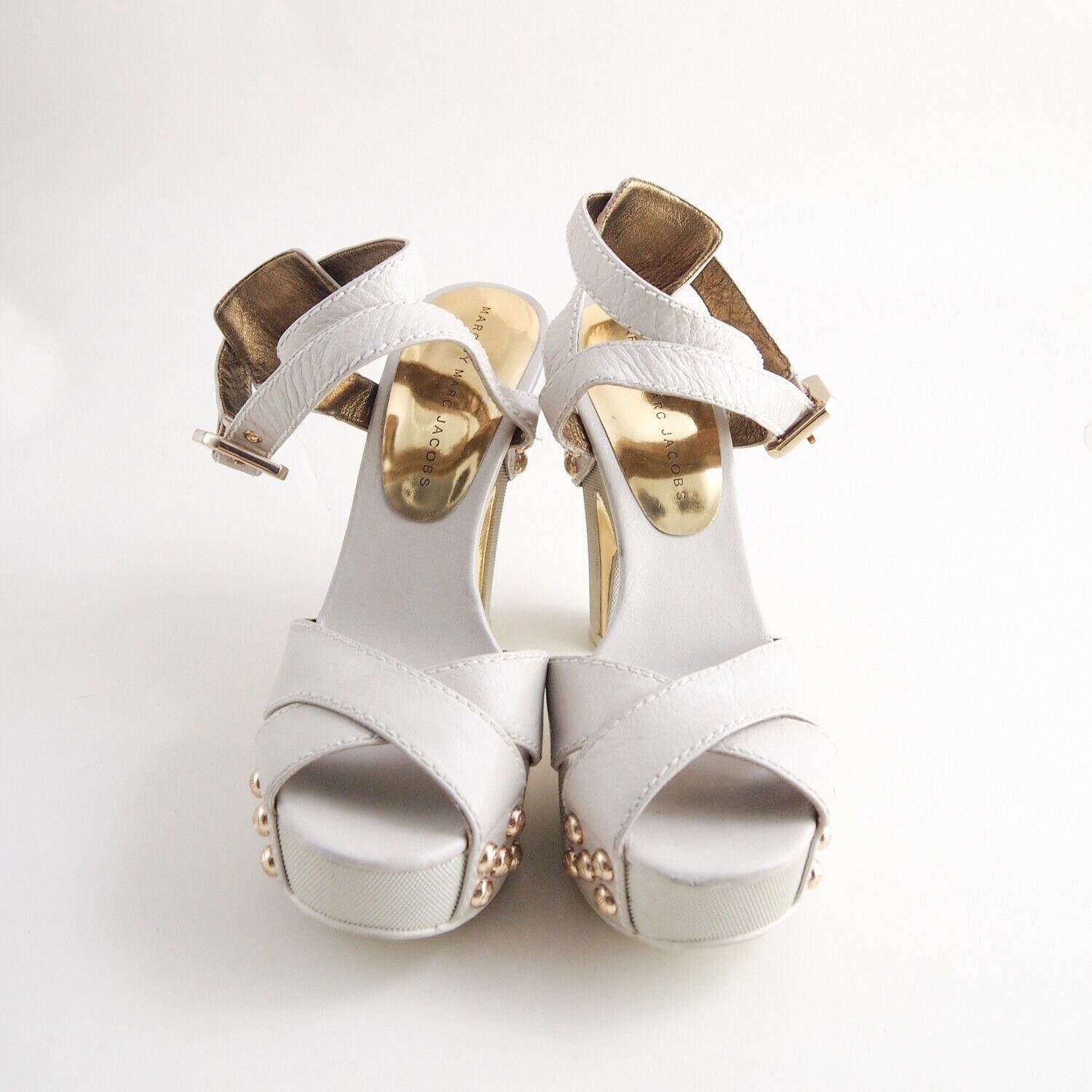 Marc Jacobs Marc Jacobs Wedge Strappy Sandals Gray 38.5 US 8.5 Size US 8.5 / IT 38.5 - 3 Thumbnail