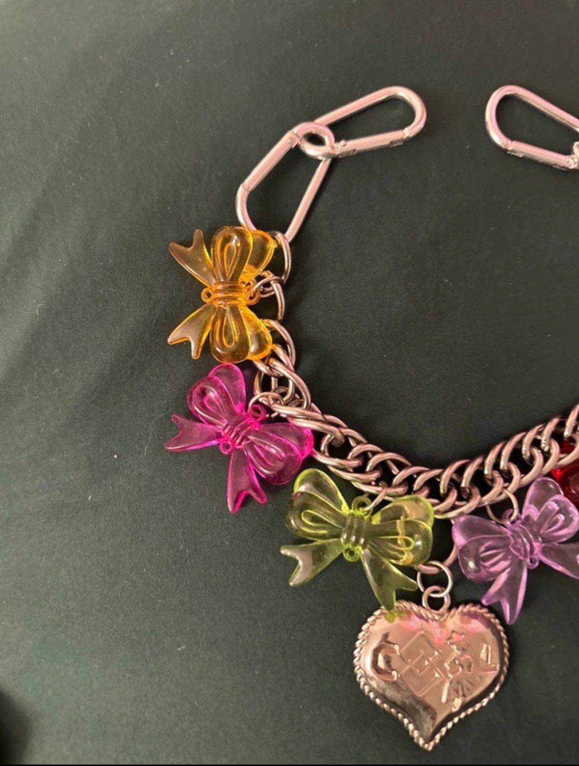 Chopova Lowena Carabiner funky acrylic bow necklace Size ONE SIZE - 2 Thumbnail