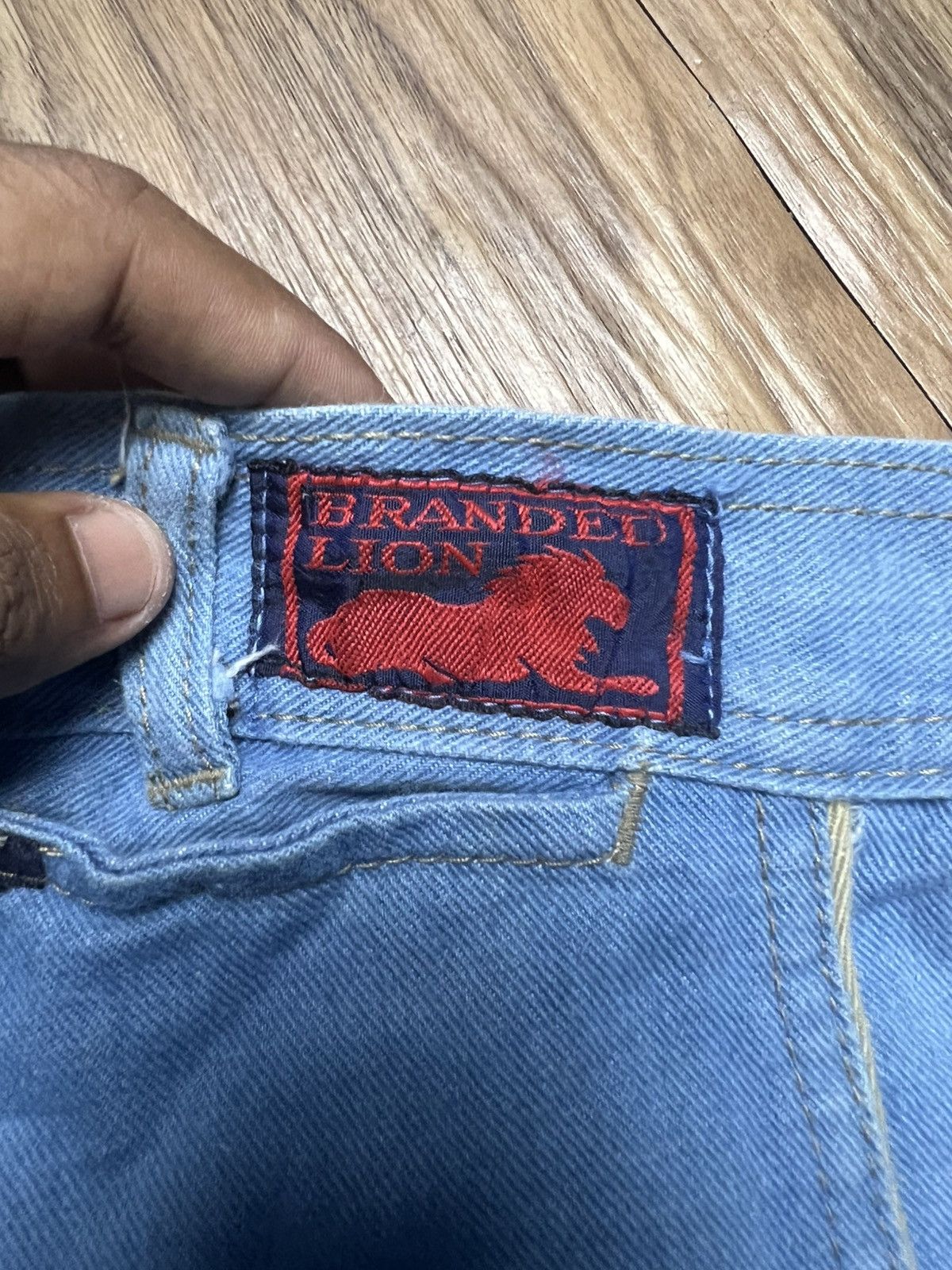 If Six Was Nine VINTAGE 70s BRANDED LION Bell Bottom Jeans (41) Size US 31 - 12 Thumbnail