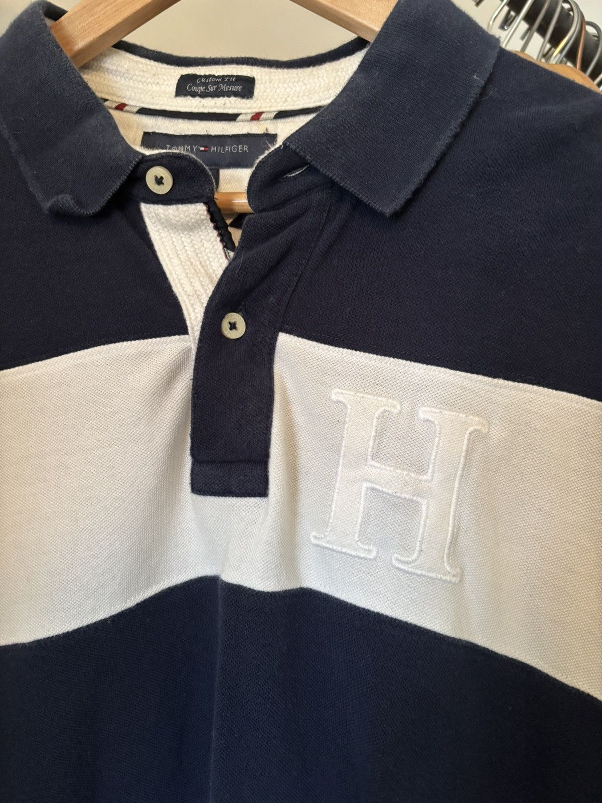 Tommy Hilfiger Stripped Tommy Hilfiger Polo Size US XL / EU 56 / 4 - 3 Thumbnail
