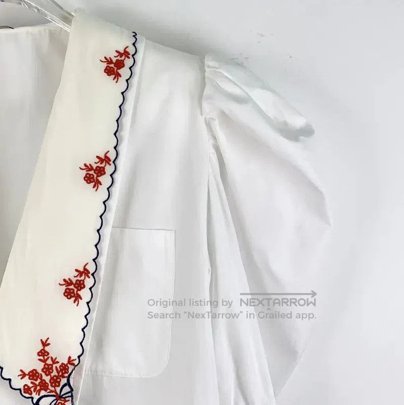 Miu Miu Miu Miu White Puff-Sleeve Shirt with Floral Collar . Size M / US 6-8 / IT 42-44 - 3 Thumbnail