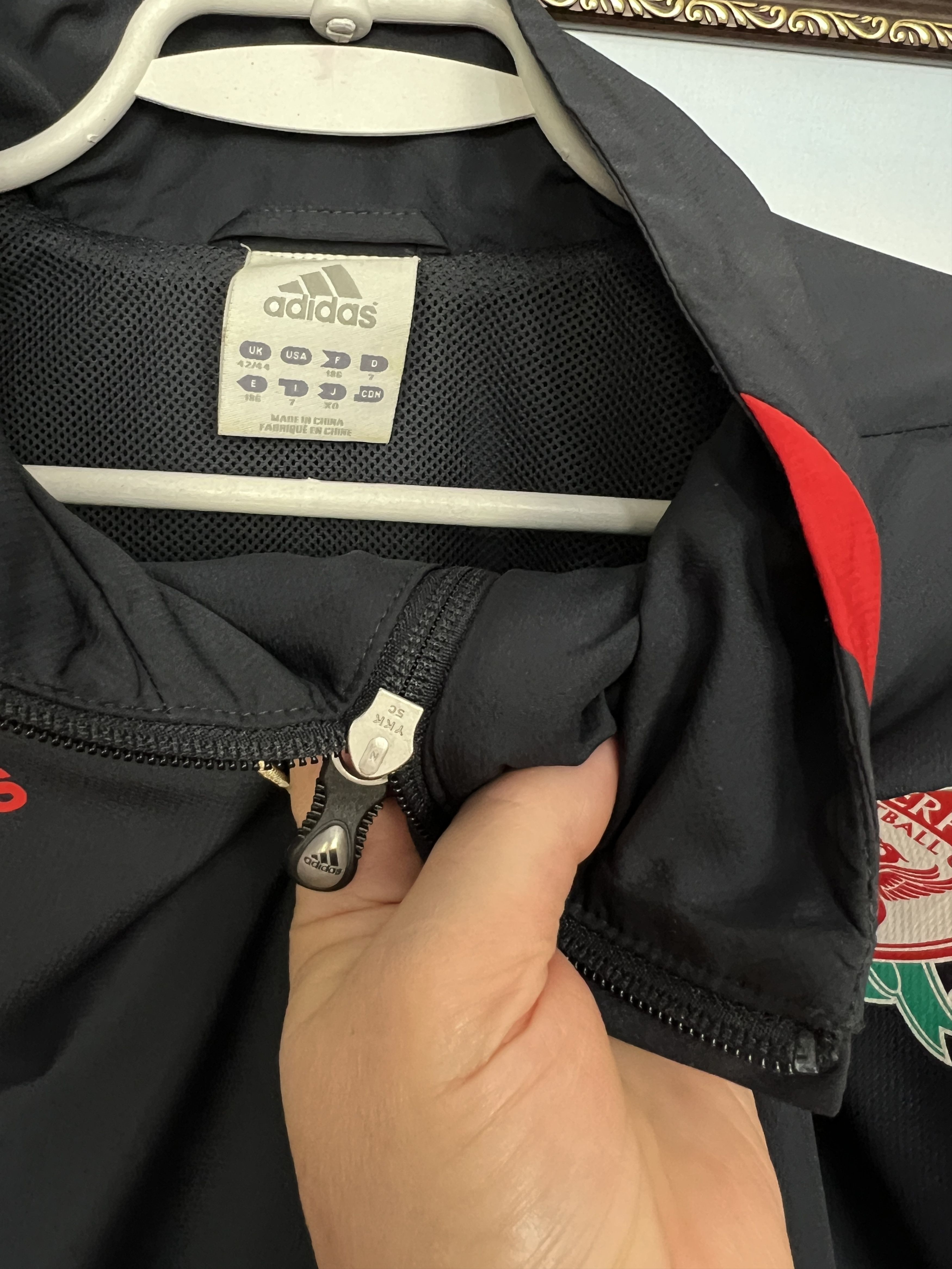 Adidas Liverpool Football Jacket Soccer Track Top Windbreaker Size US L / EU 52-54 / 3 - 4 Thumbnail