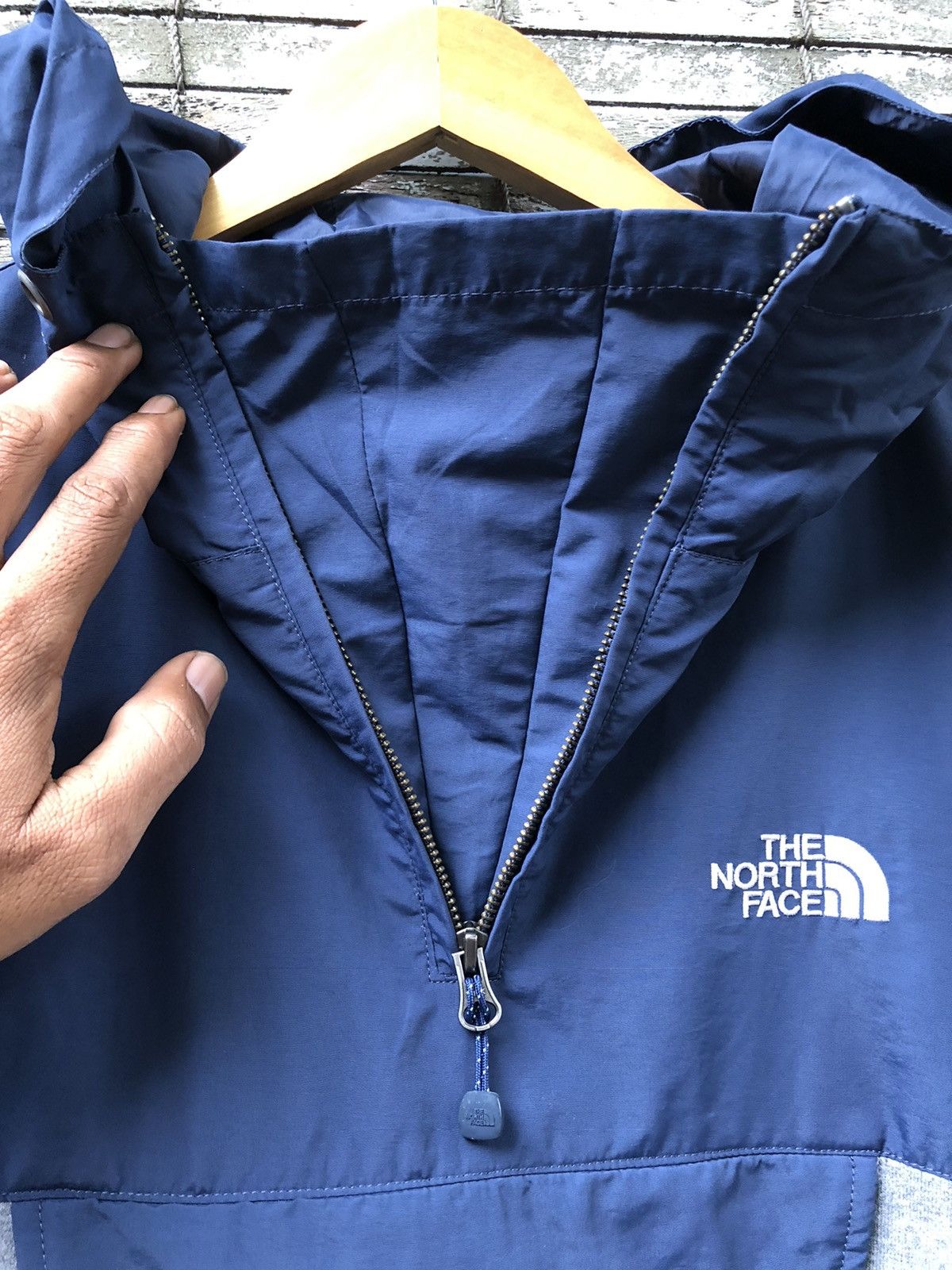 The North Face 🔥RARE🔥Vintage 80s The North Face Windbreaker Hoodies Size US M / EU 48-50 / 2 - 11 Thumbnail