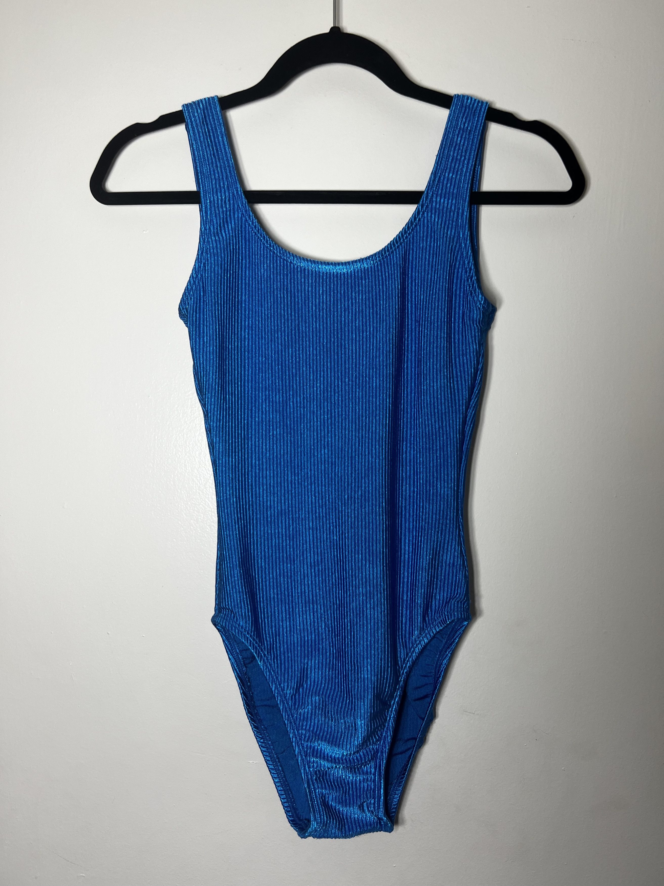 Vintage 90's Catalina Swimwear Ribbed One Piece Swim Suit