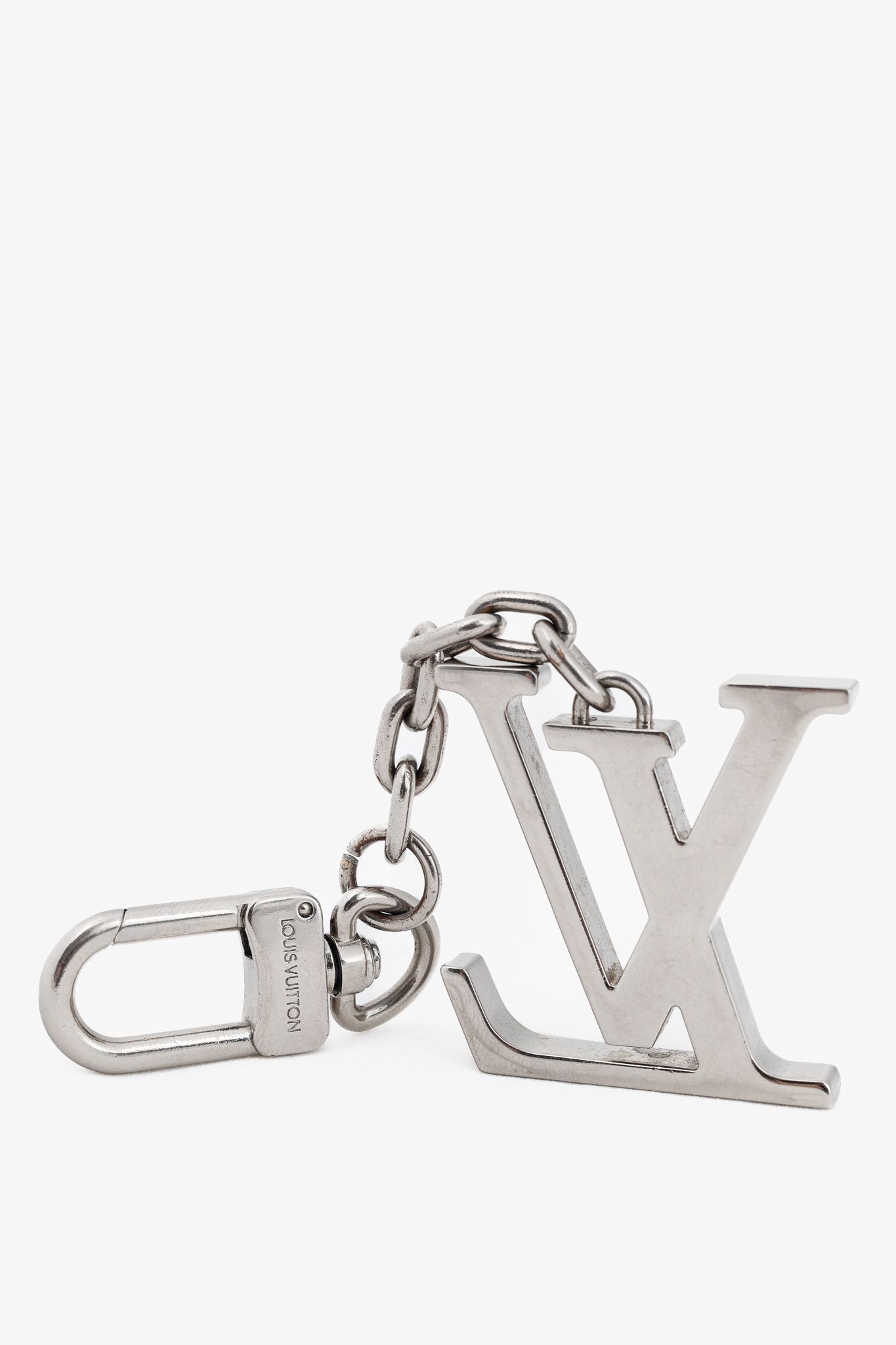 Louis Vuitton Louis Vuitton Silver-Tone LV Initials Keyholder Size ONE SIZE - 4 Thumbnail