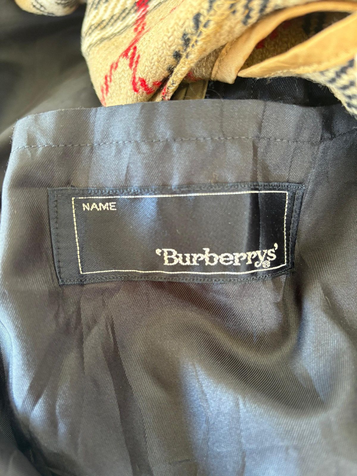 Burberry Vintage Burberry Nova Check Long Jacket Design Size US L / EU 52-54 / 3 - 12 Thumbnail