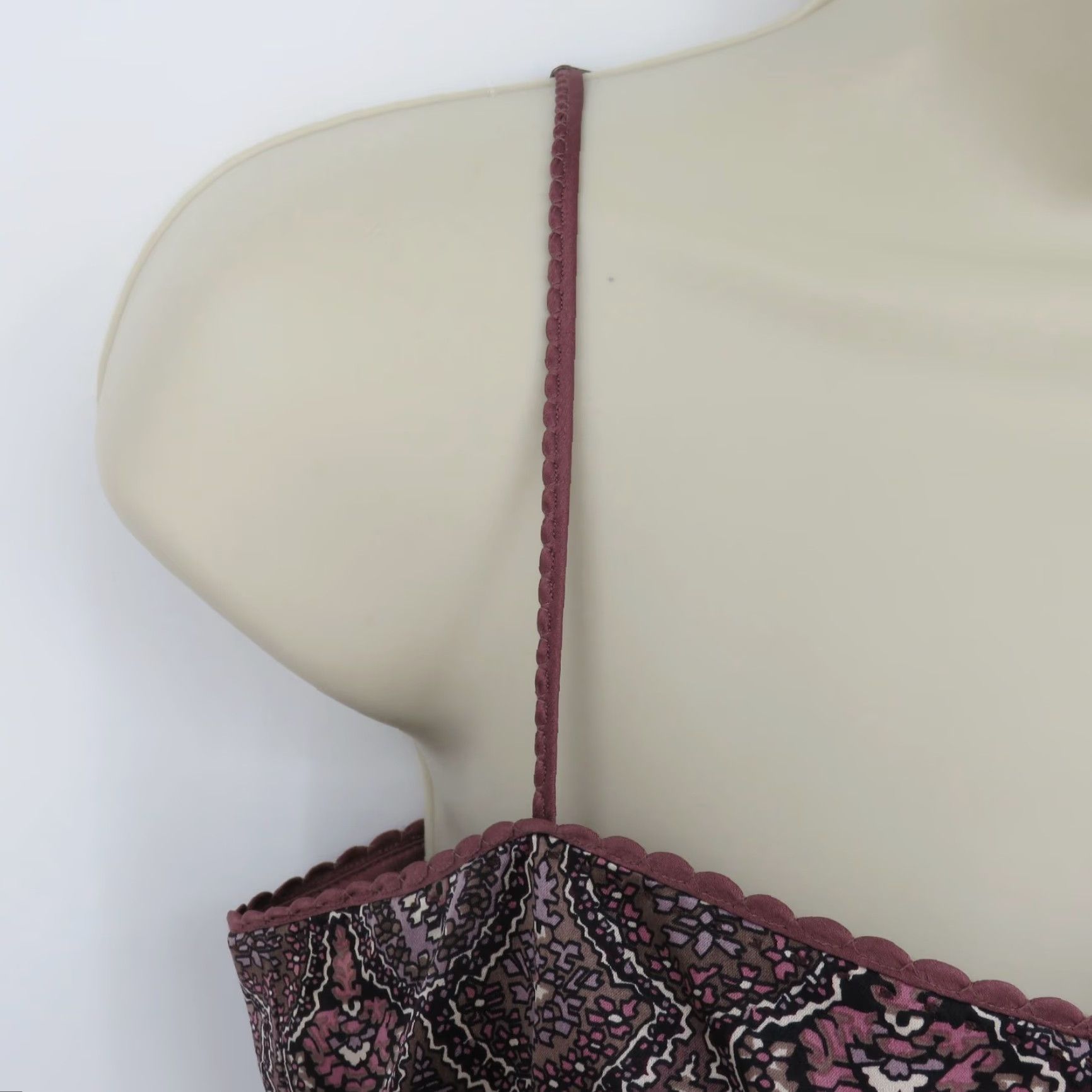 Elie Tahari Elie Tahari Shirt Tank Top Women Small Purple Spaghetti Strap Silk Blend Tank Top Shirt Blouse Size S / US 4 / IT 40 - 3 Thumbnail