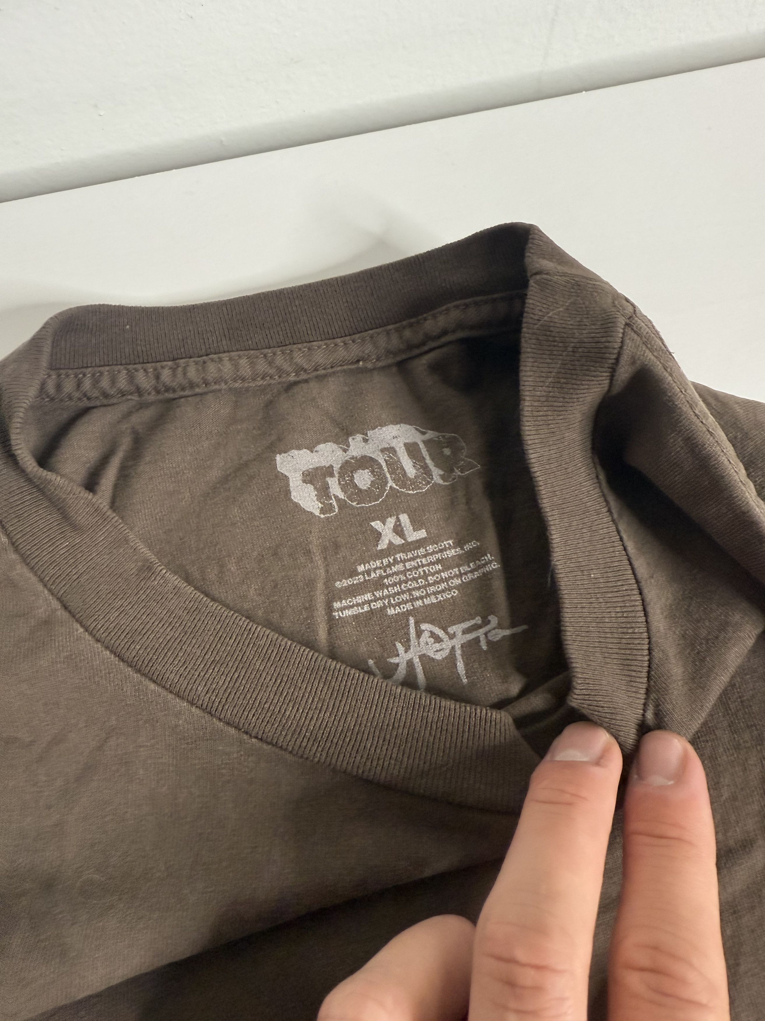 Travis Scott Travis Scott Utopia VIP Live Tee "Brown" Size US XL / EU 56 / 4 - 7 Thumbnail