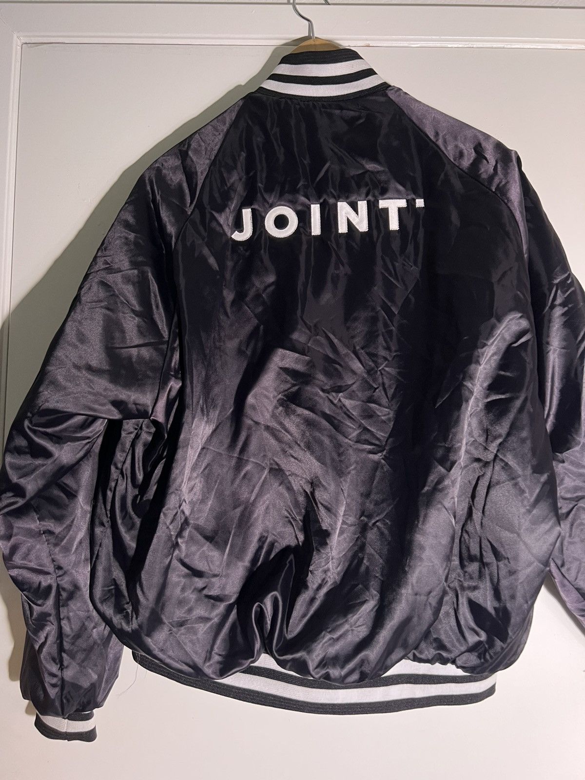 Vintage 80’s 90’s VTG Vintage Joint Varsity Bomber Streetwear Jacket Size US M / EU 48-50 / 2 - 3 Thumbnail