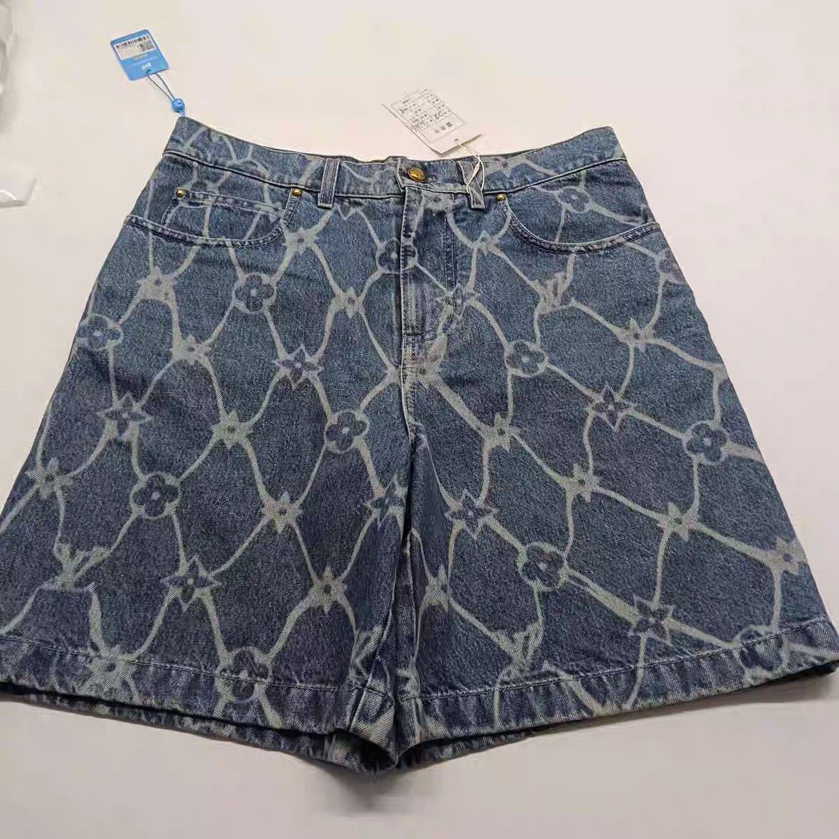 Louis Vuitton Louis Vuitton Fei Dong Full Print Denim Shorts Size US 28 / EU 44 - 3 Thumbnail