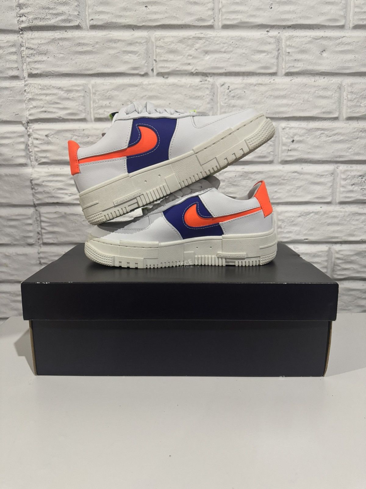 Nike WMNS Nike Air Force 1 ‘Pixel’ Size US 6.5 / IT 36.5 - 3 Thumbnail