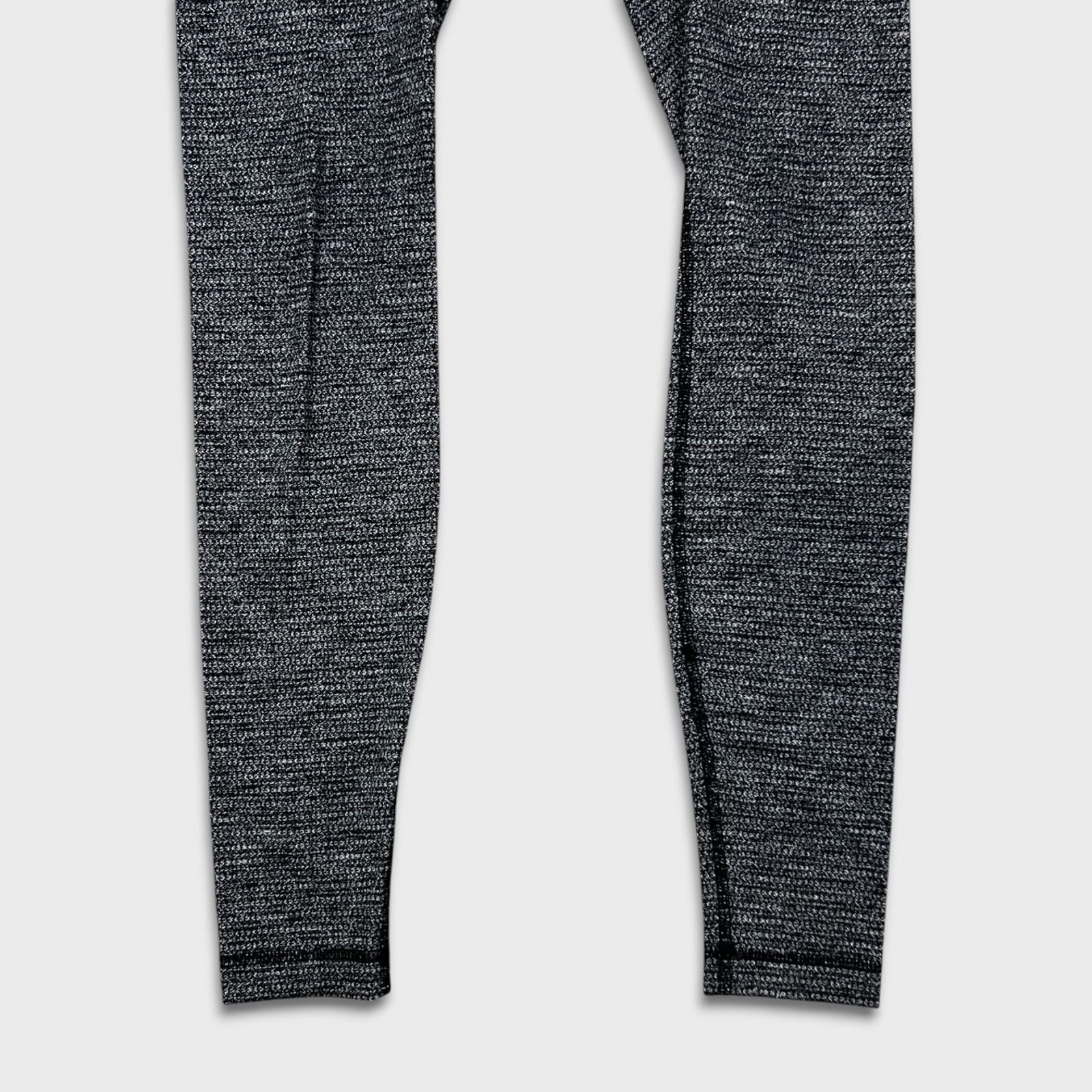 Lululemon Lululemon Wunder Under Mid Rise Tight Athletic Yoga Leggings Size 30" / US 8 / IT 44 - 3 Thumbnail