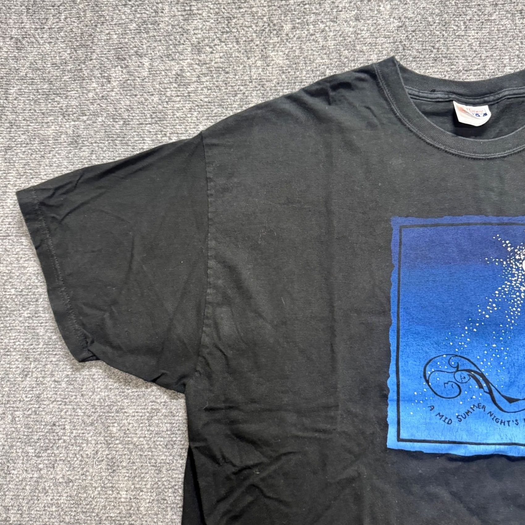 Hanes VINTAGE A MidSummers Night T-Shirt Hanes Black 2XLT Men Big & Tall Shakespeare Book Mens Shirt 2XL Size US XXL / EU 58 / 5 - 7 Thumbnail